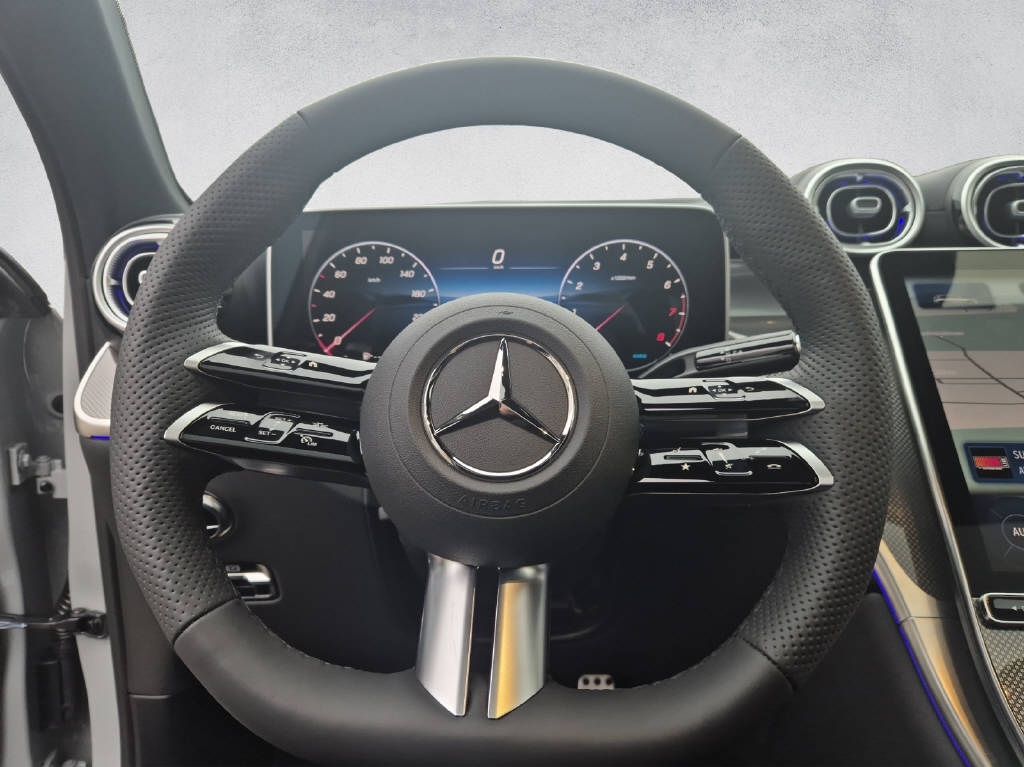 MERCEDES-BENZ GLC 300 AMG Line 4Matic-image-10
