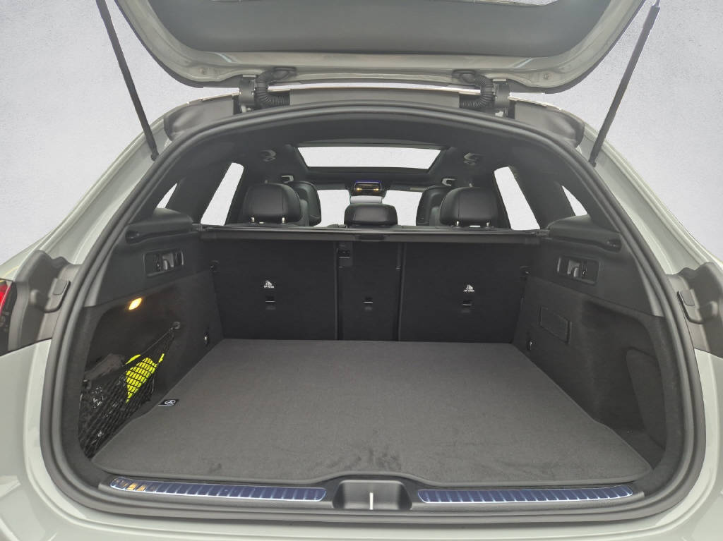 MERCEDES-BENZ GLC 300 AMG Line 4Matic-image-7