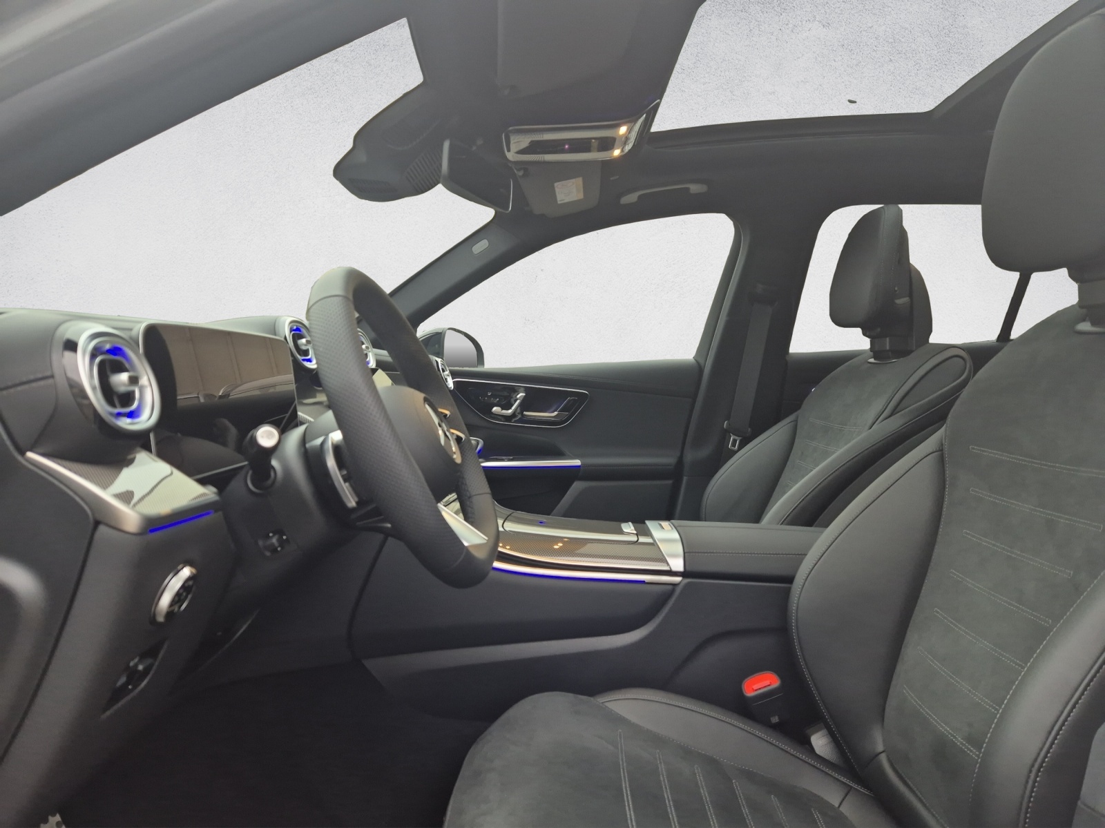 MERCEDES-BENZ GLC 300 AMG Line 4Matic-image-8