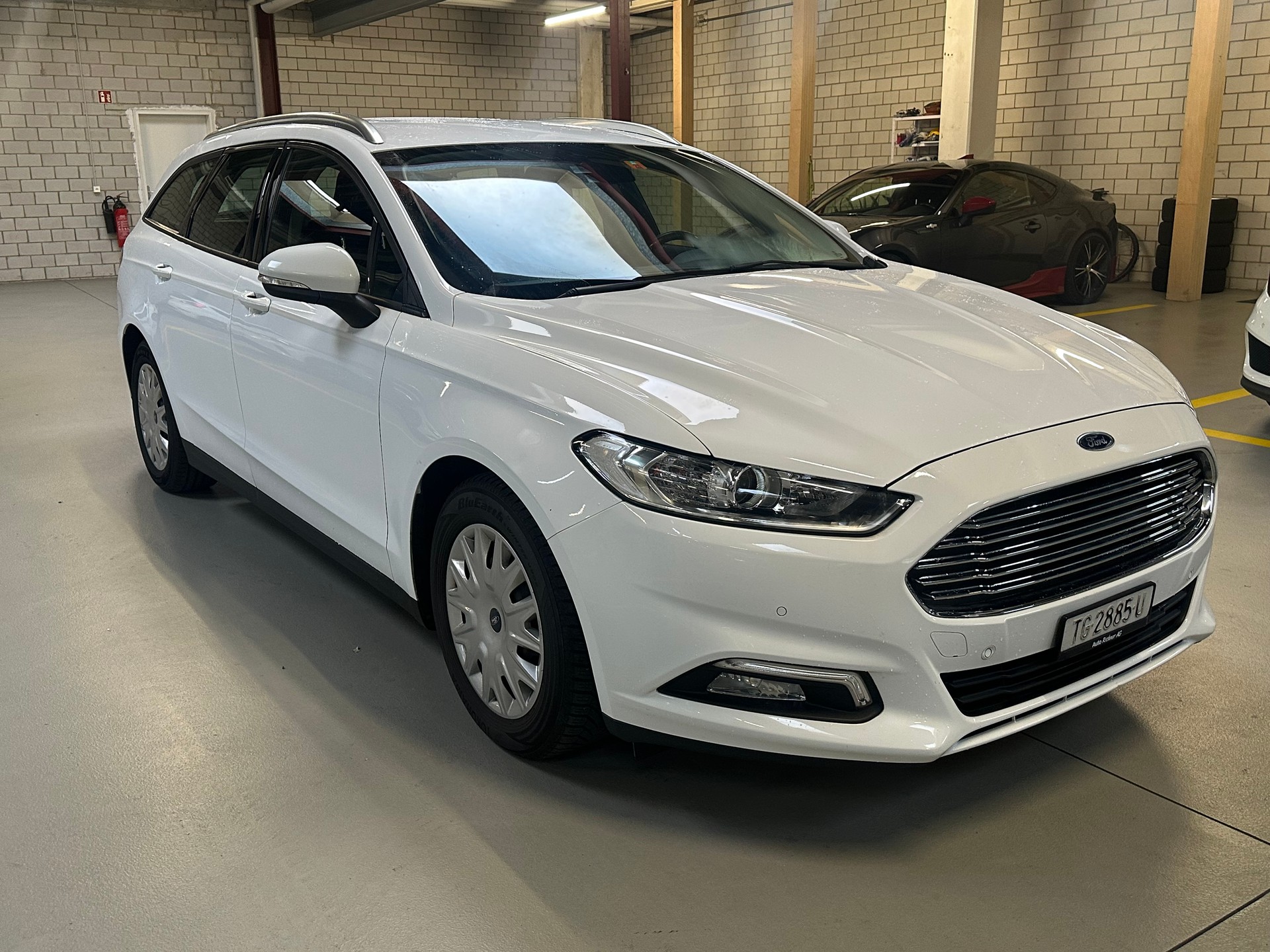 FORD Mondeo 2.0 TDCi Titanium PowerShift-image-6