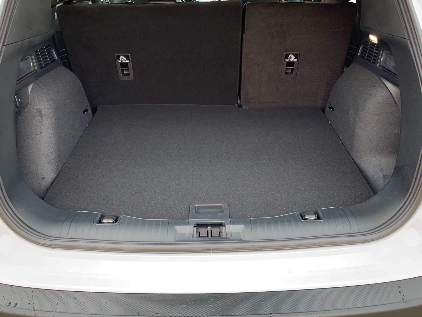 FORD Kuga 2.0 EcoBlue Titanium X-image-10