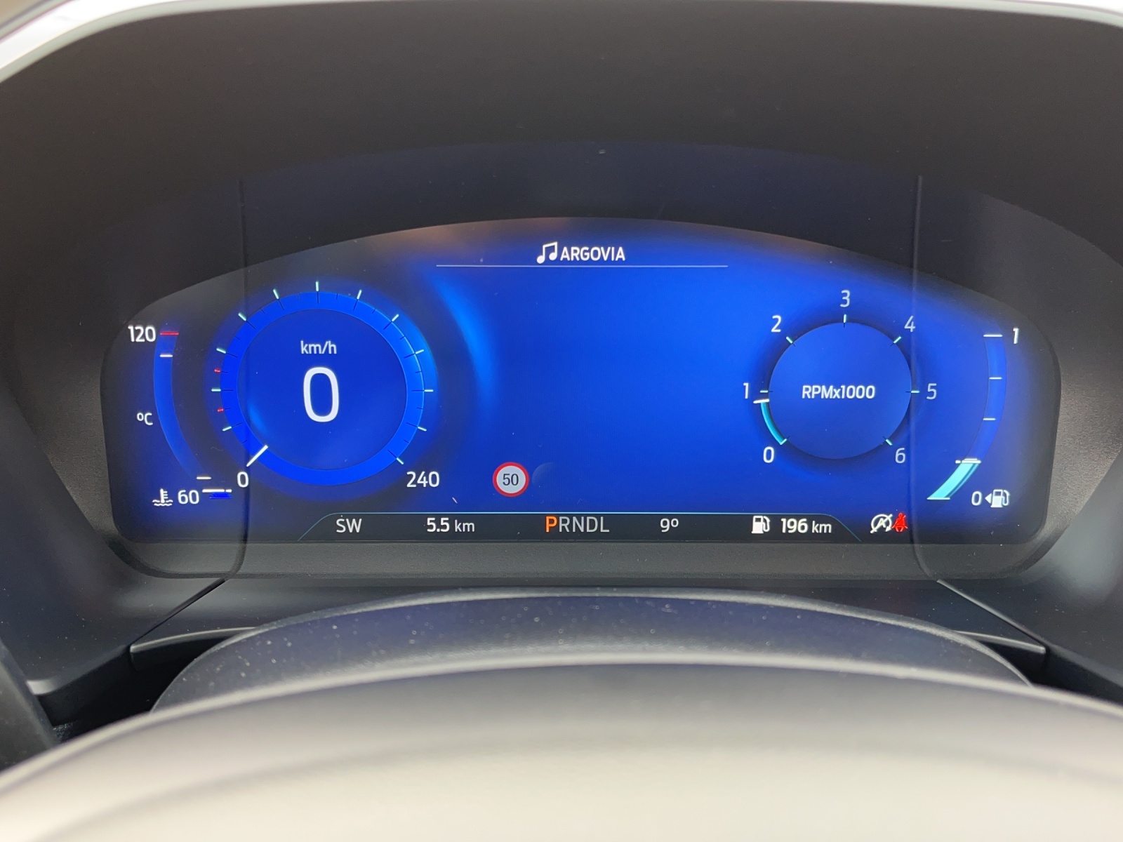 FORD Kuga 2.0 EcoBlue Titanium X-image-6