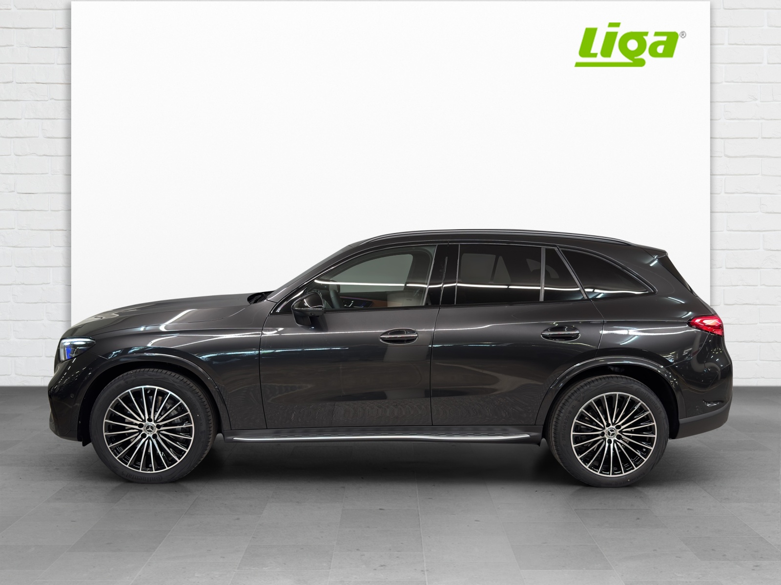 MERCEDES-BENZ GLC 220 d AMG Line 4Matic-image-0