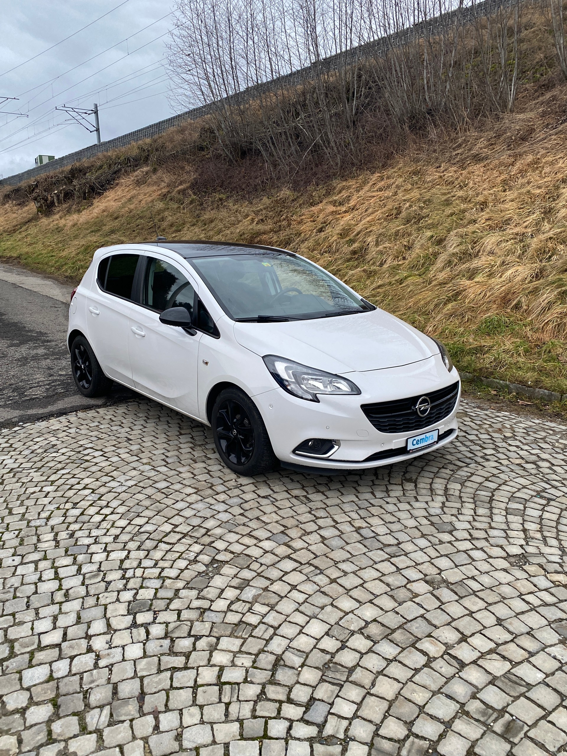 OPEL Corsa 1.4 Turbo Enjoy-image-4