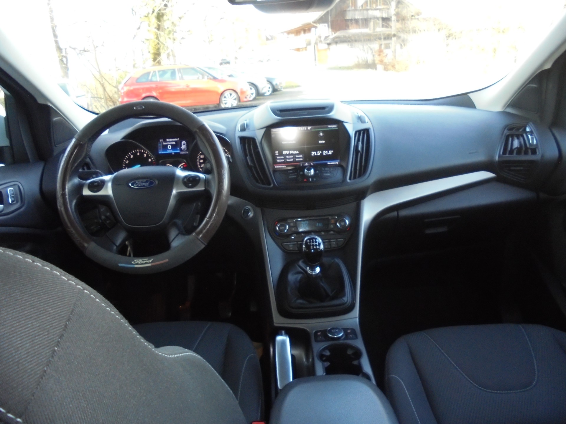 FORD Kuga 1.5 SCTi Titanium 2WD-image-5