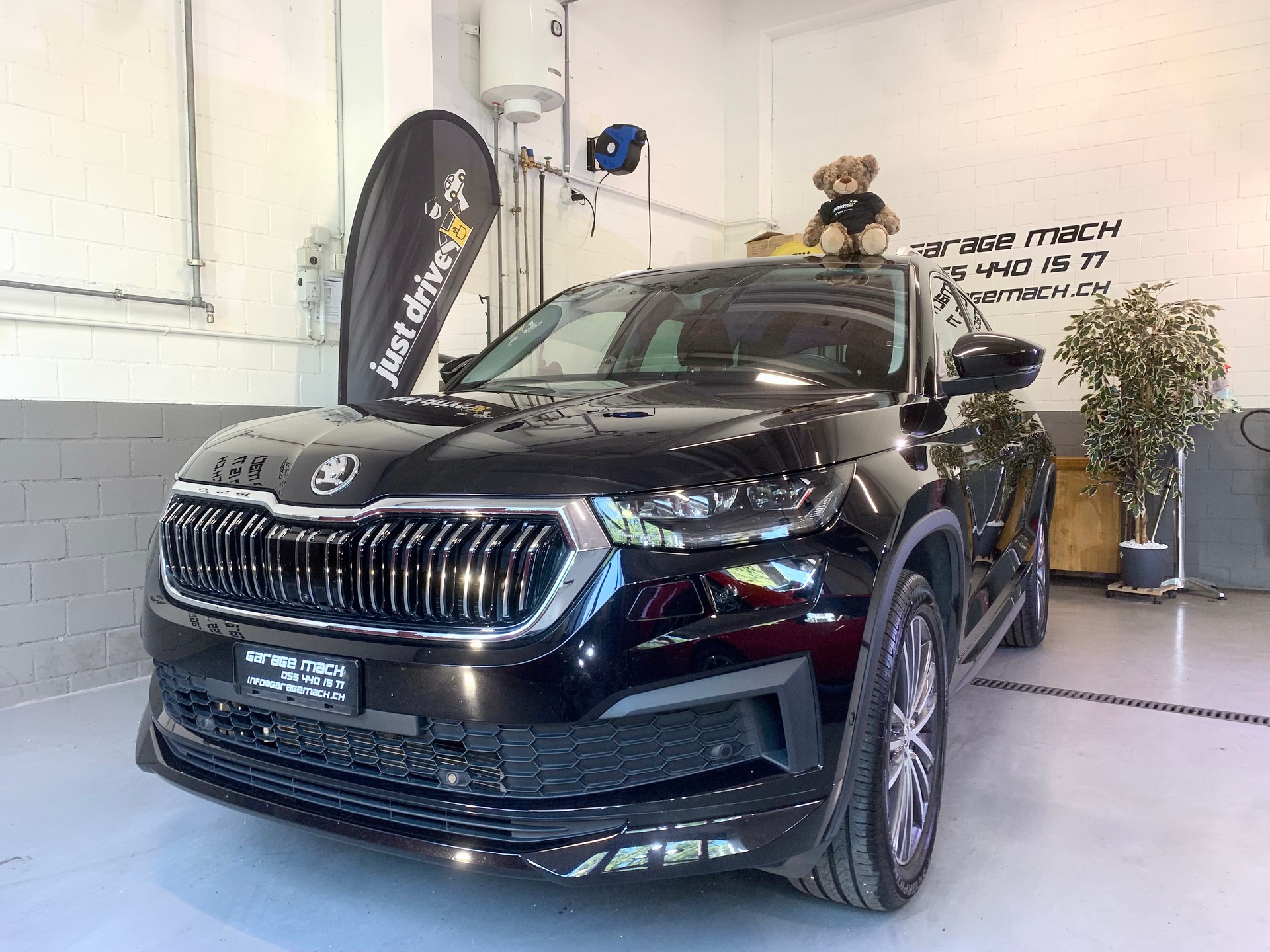 SKODA Kodiaq 2.0 TSI 4x4 L&K ✅-showroom-element-2
