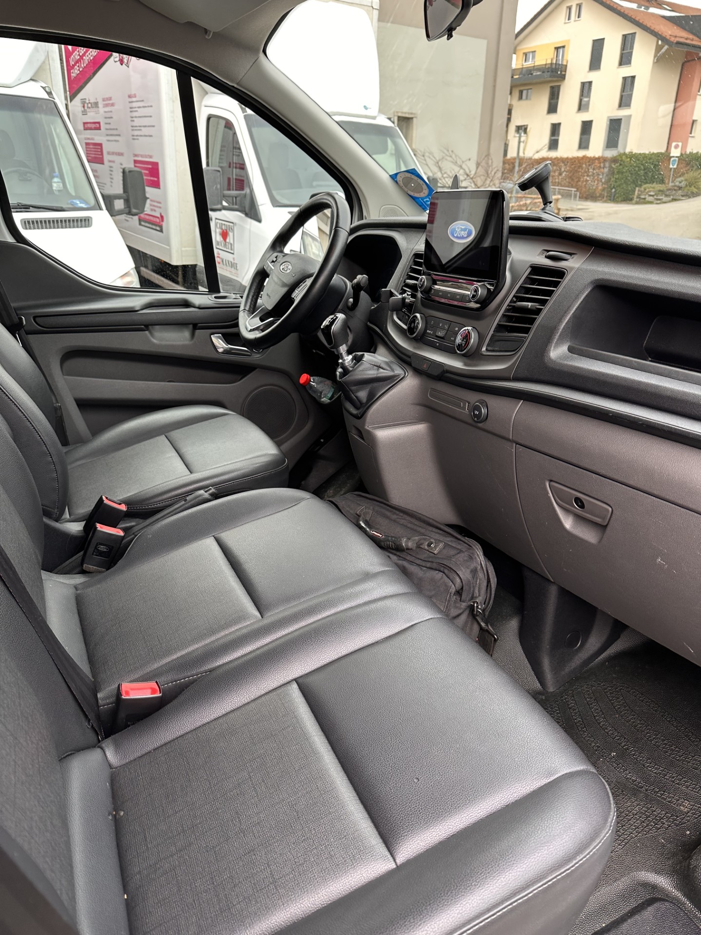 FORD Transit Custom Van 300 L1H1 Trend-image-4