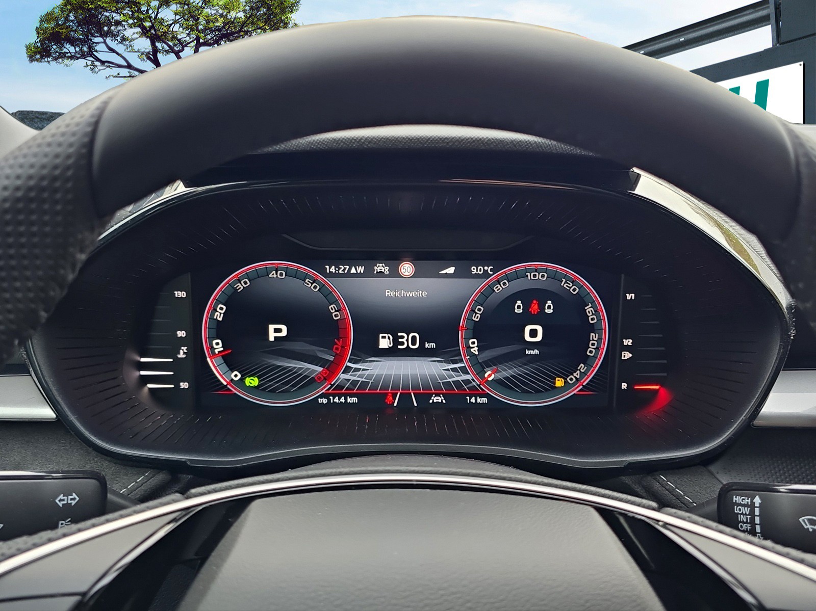 SKODA Fabia 1.5 TSI Monte Carlo DSG-image-11