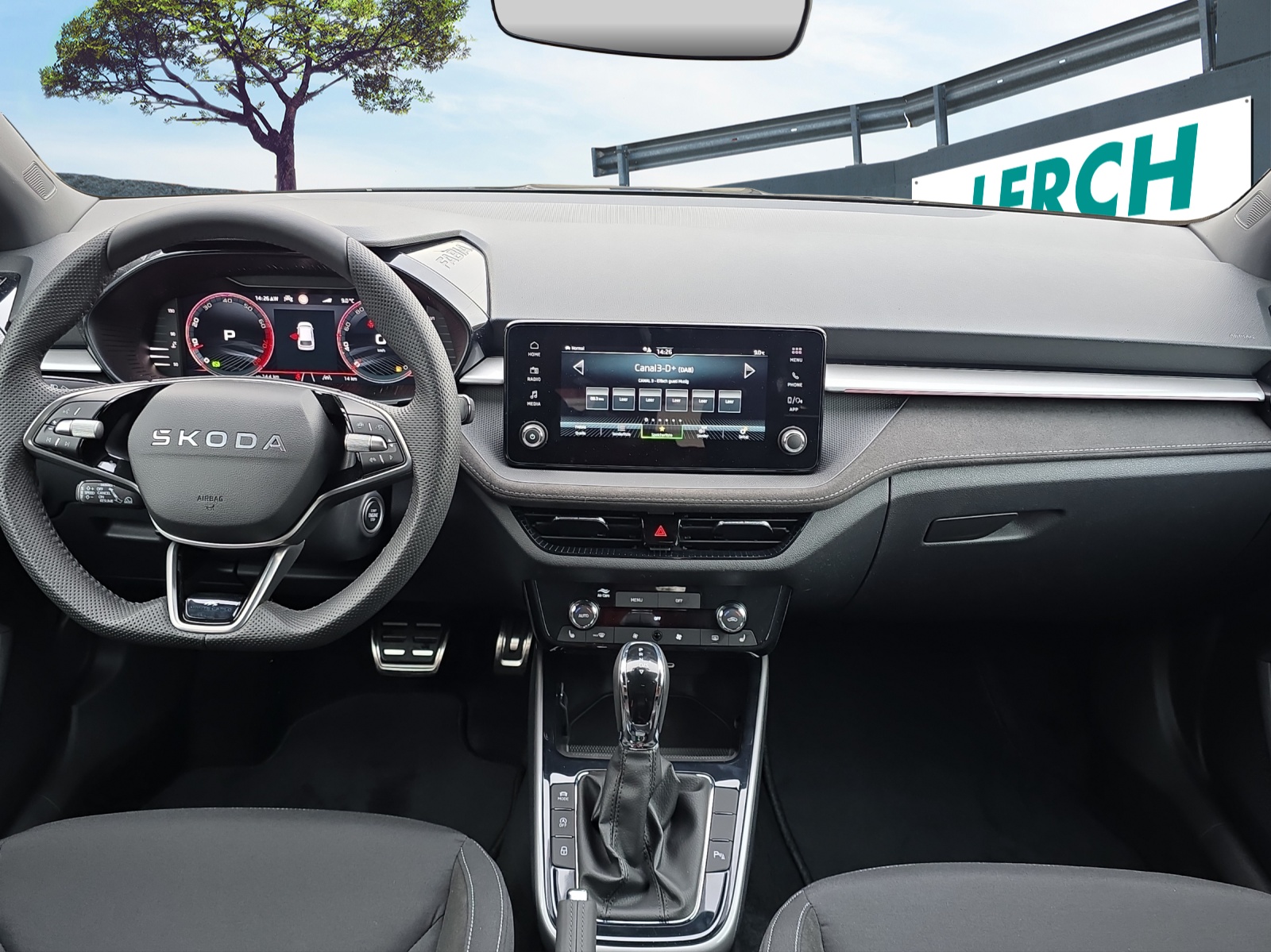 SKODA Fabia 1.5 TSI Monte Carlo DSG-image-8
