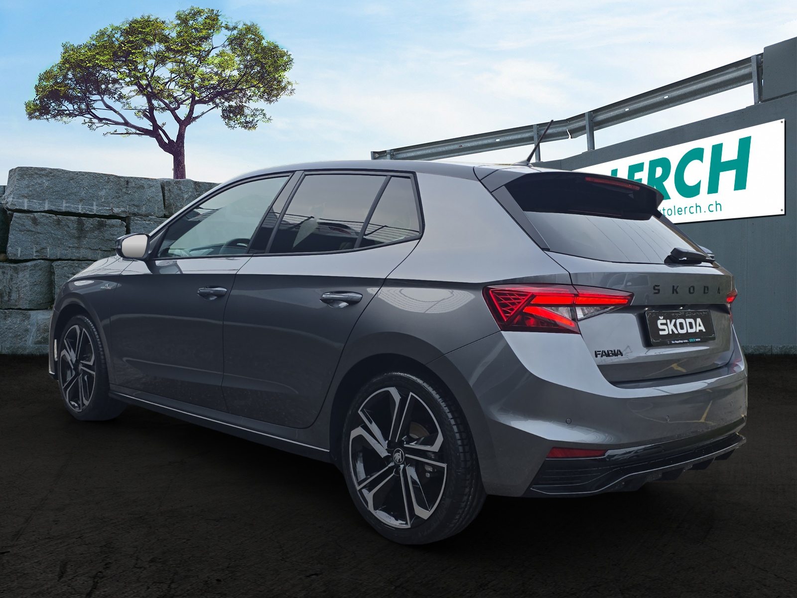 SKODA Fabia 1.5 TSI Monte Carlo DSG-image-3