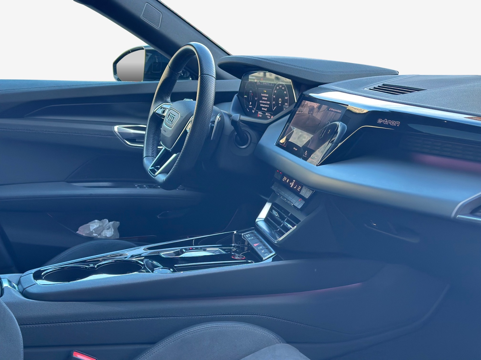 AUDI e-tron GT quattro-image-14