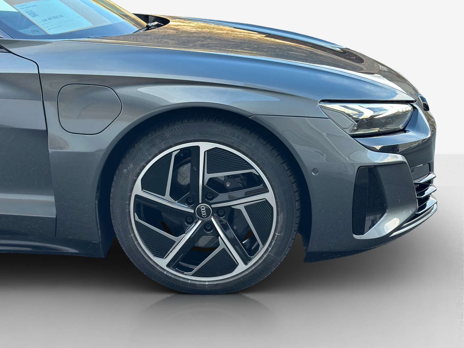 AUDI e-tron GT quattro-image-16