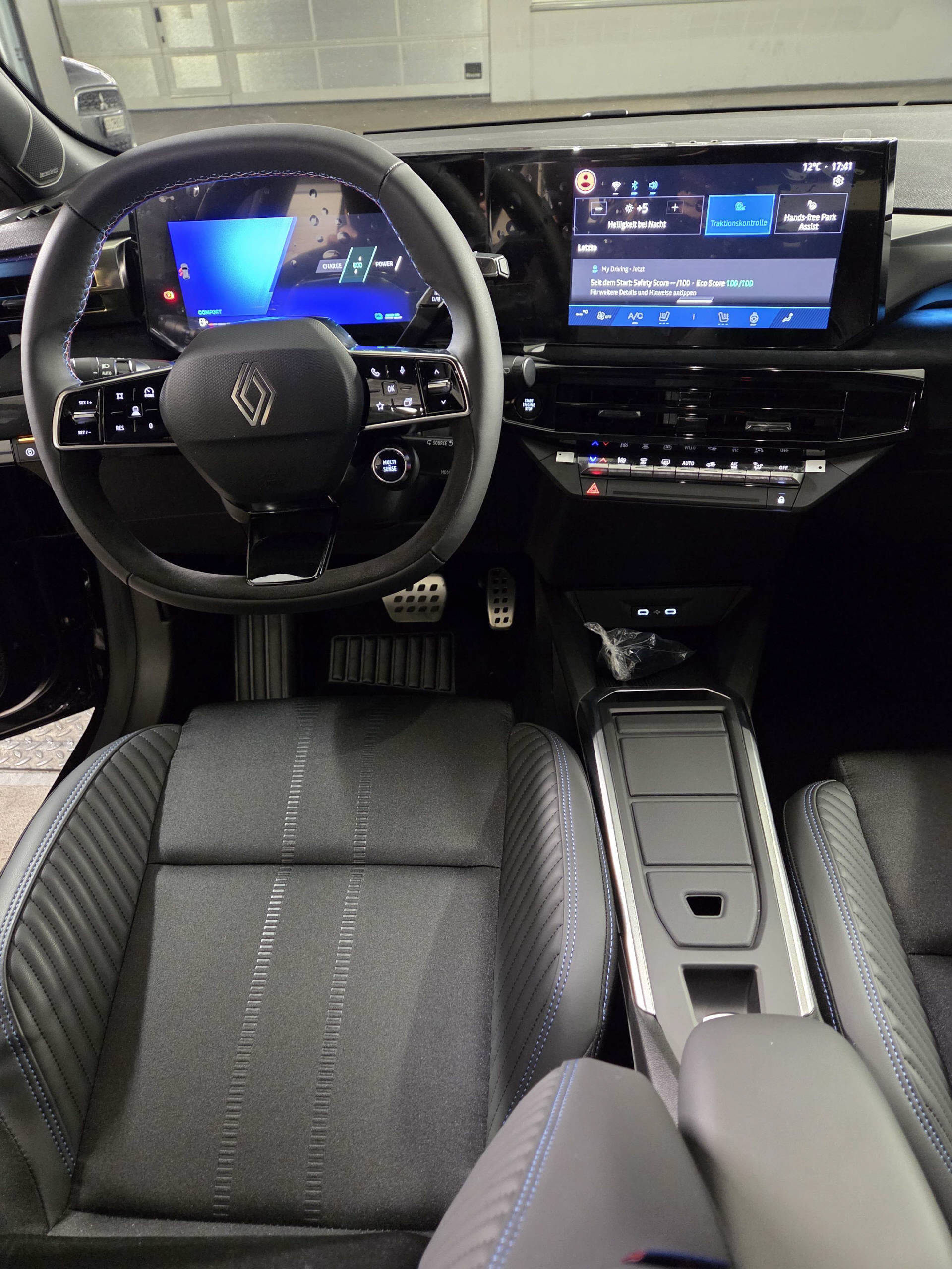 RENAULT Clio 1.8 E-Tech esprit Alpine-image-6
