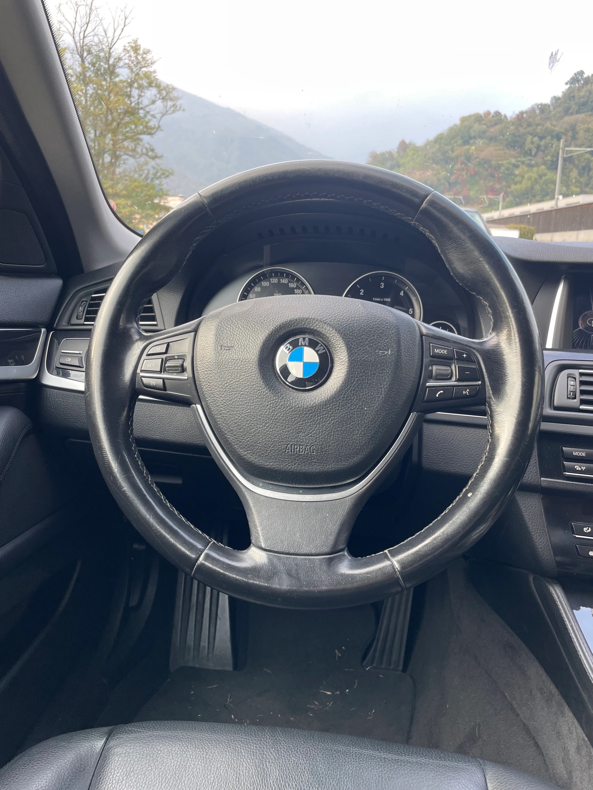 BMW 520d xDrive Touring Steptronic-image-7