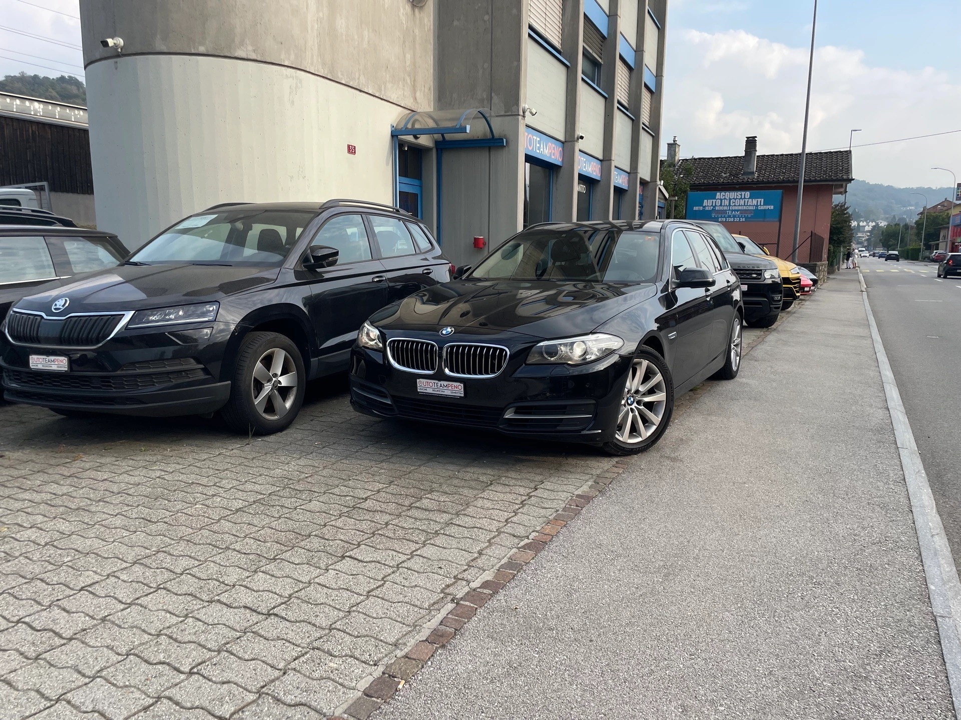 BMW 520d xDrive Touring Steptronic-image-0