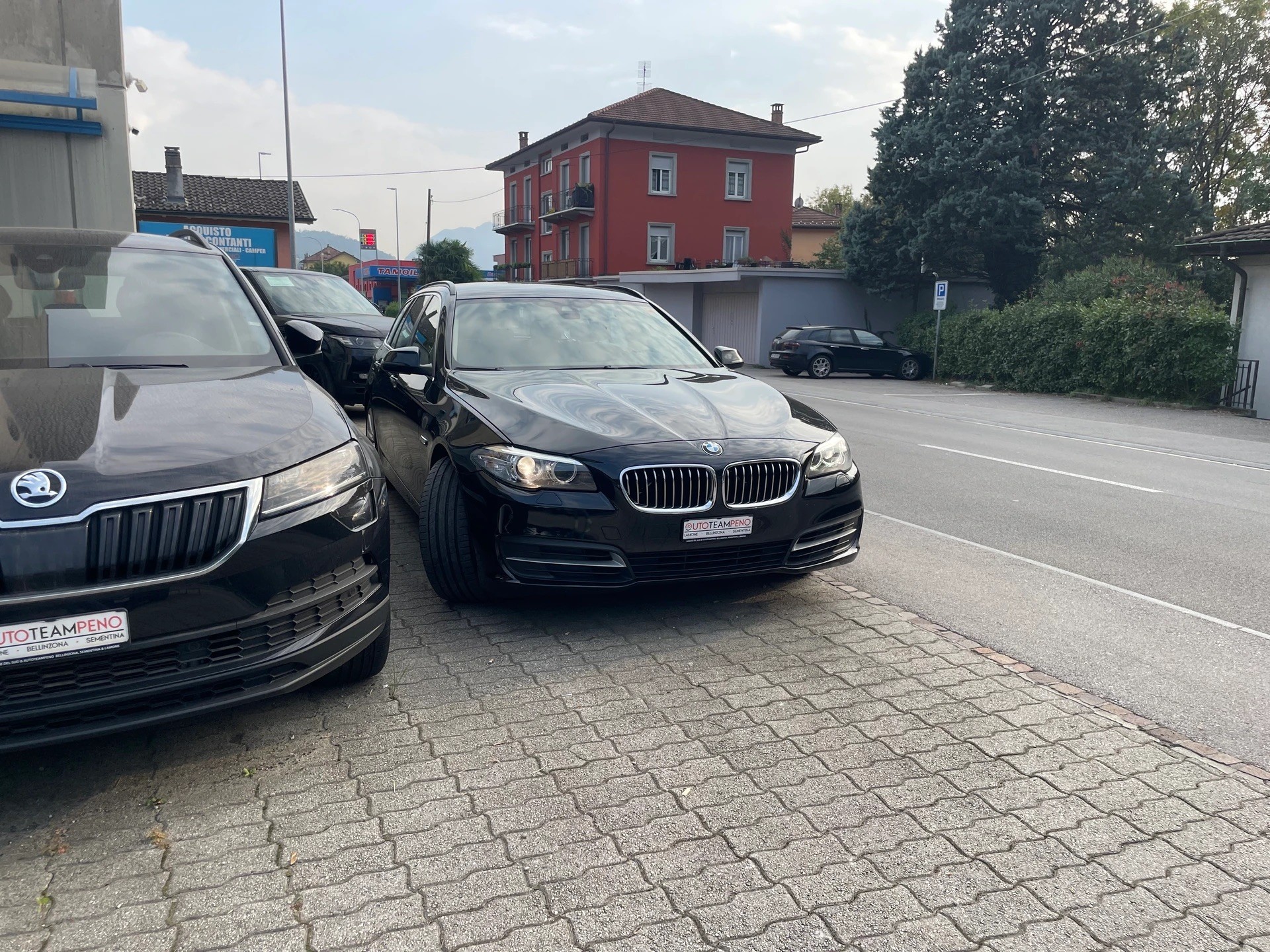 BMW 520d xDrive Touring Steptronic-image-2
