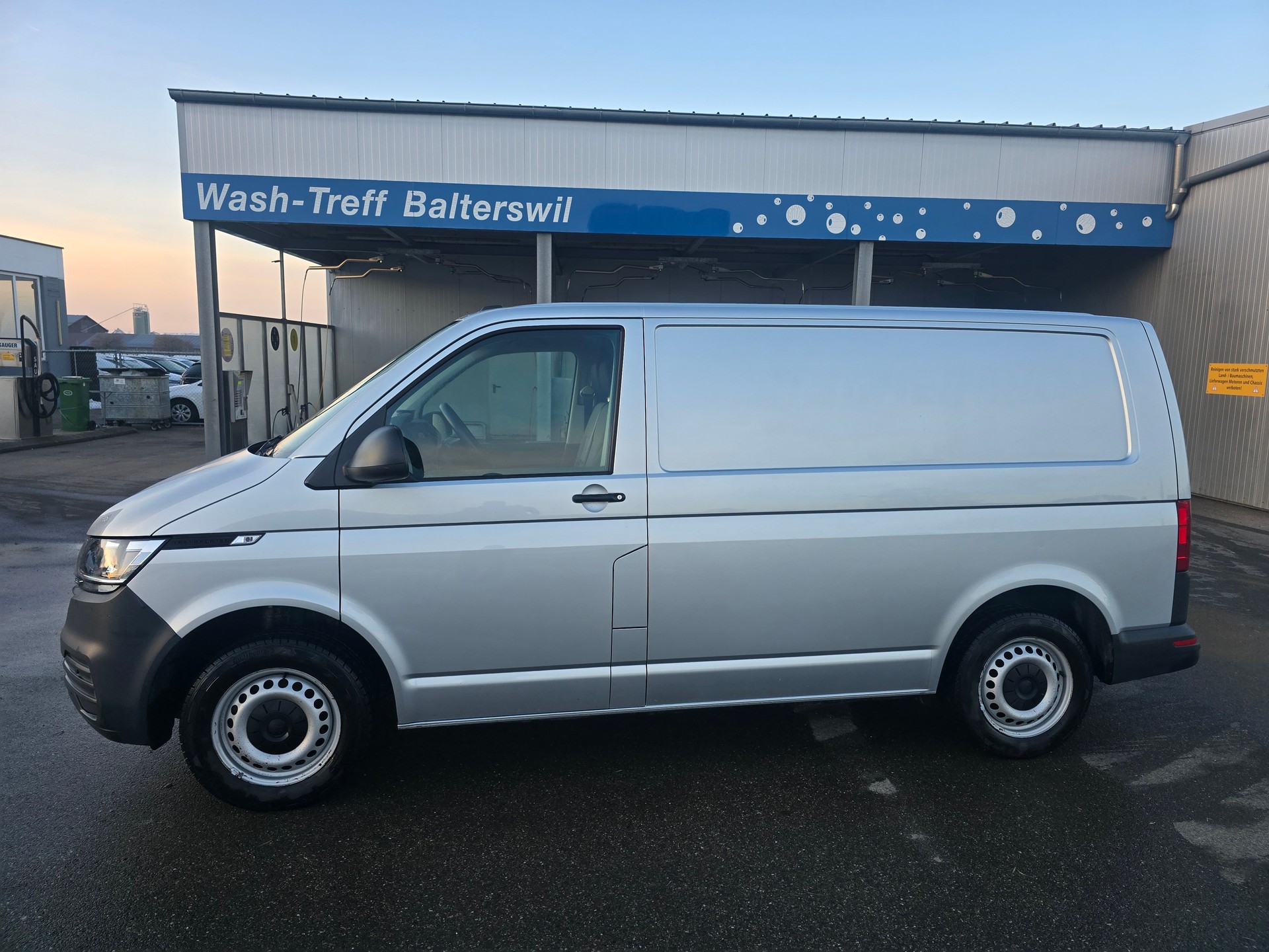 VW T6.1 2.0 TDI*TOP-ZUSTAND*Frsch ab MFK"Frisch ab Service*-image-1