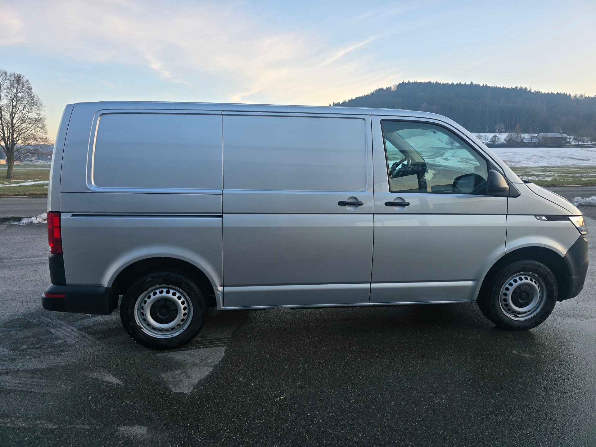 VW T6.1 2.0 TDI*TOP-ZUSTAND*Frsch ab MFK"Frisch ab Service*-image-5