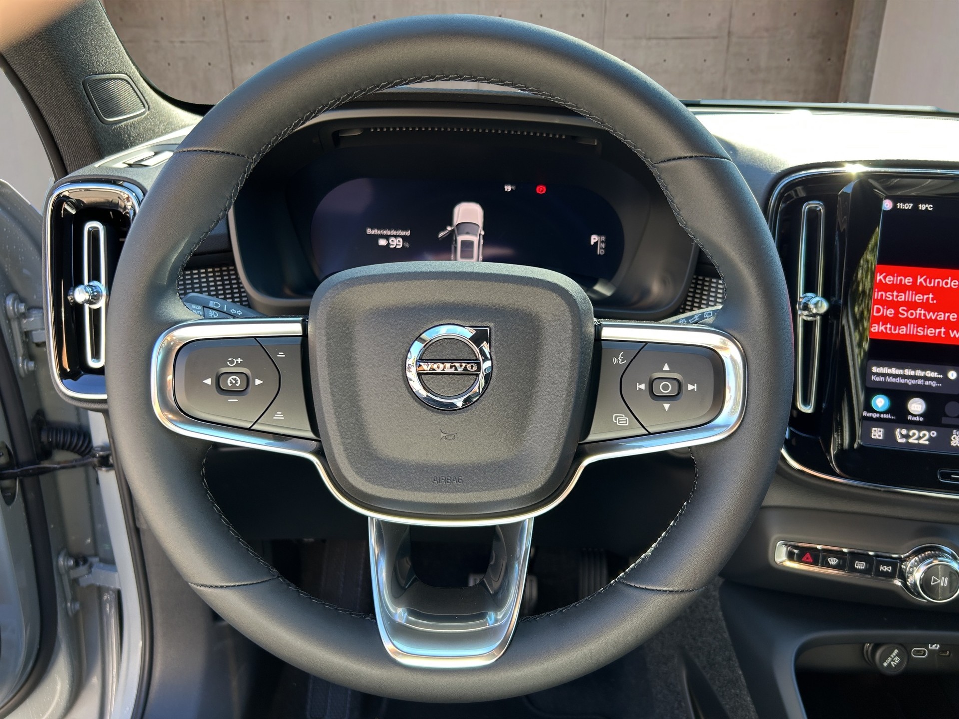 VOLVO EX40 Twin Black Edition AWD-image-15