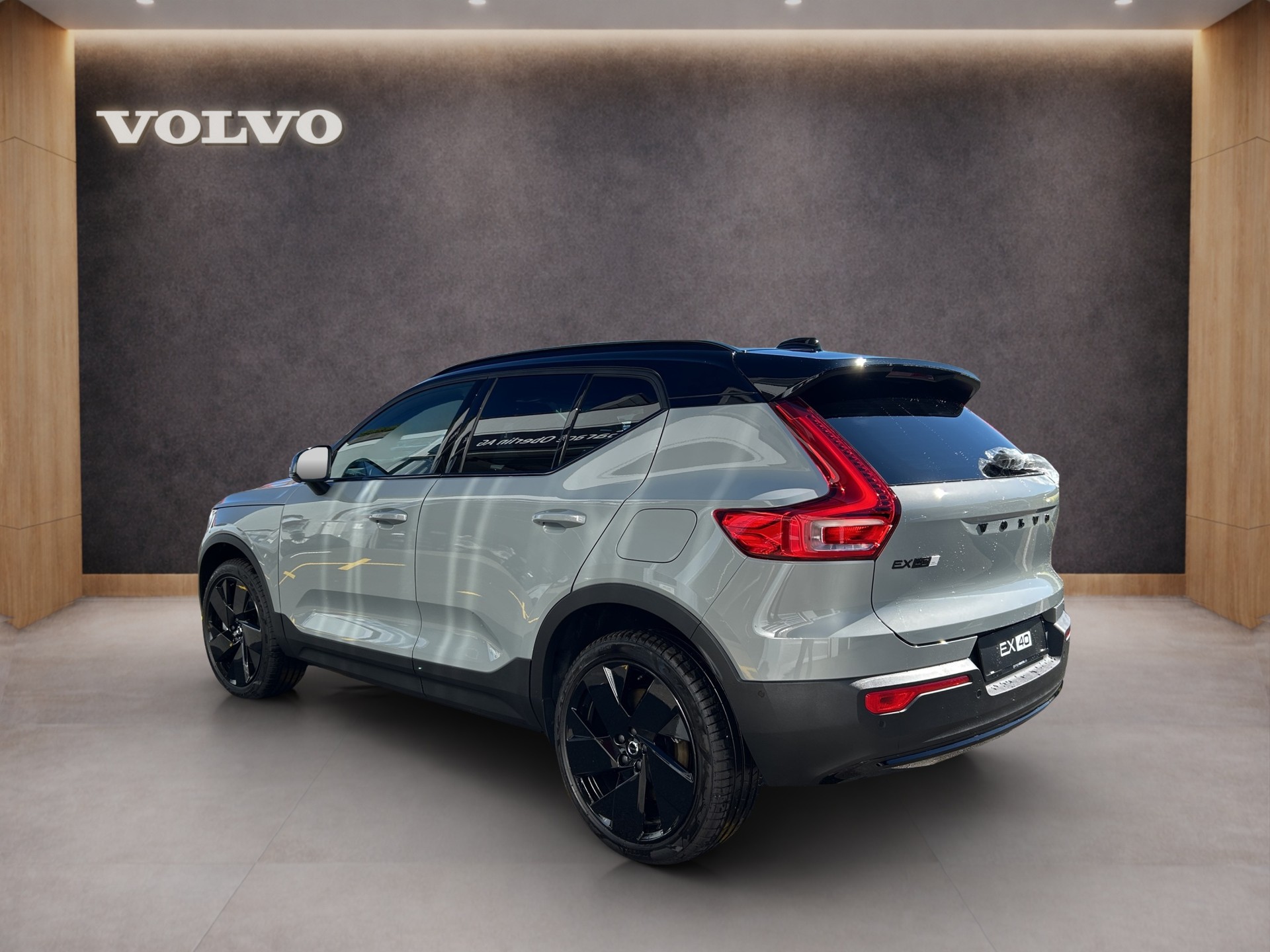 VOLVO EX40 Twin Black Edition AWD-image-2