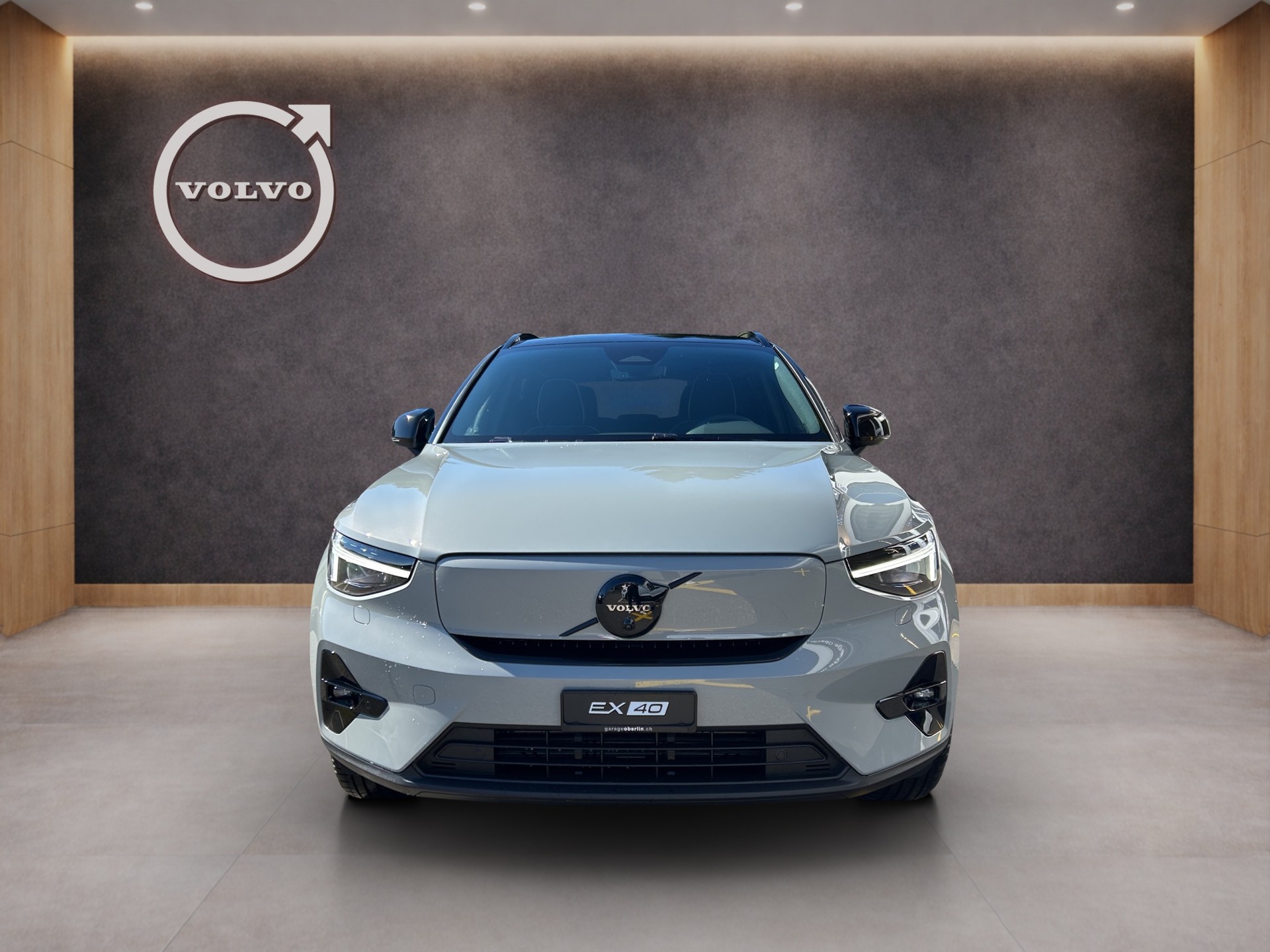 VOLVO EX40 Twin Black Edition AWD-image-1