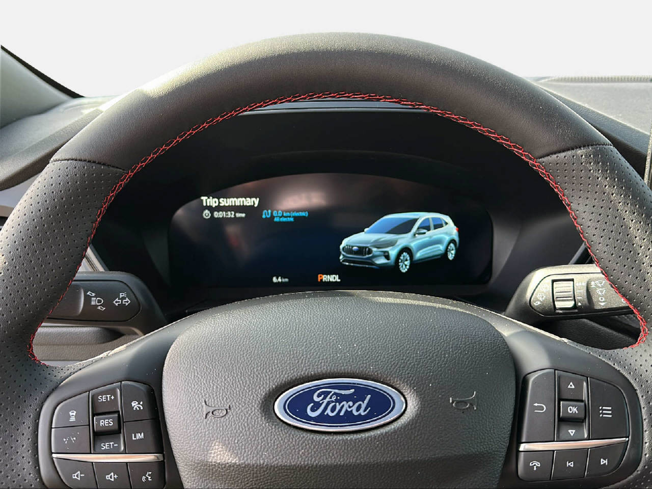 FORD Kuga 2.5 Hybrid ST-Line X AWD-image-10