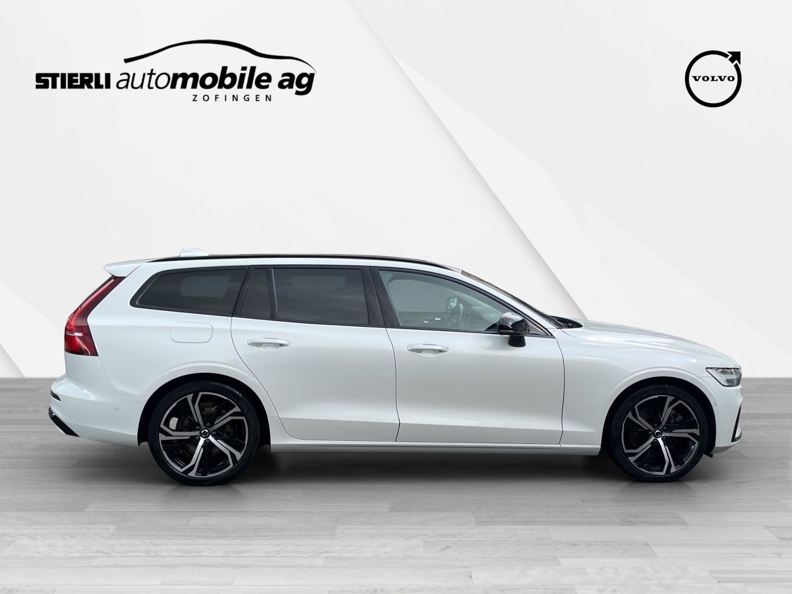VOLVO V60 2.0 T6 TE Ultimate Dark eAWD-showroom-element-3