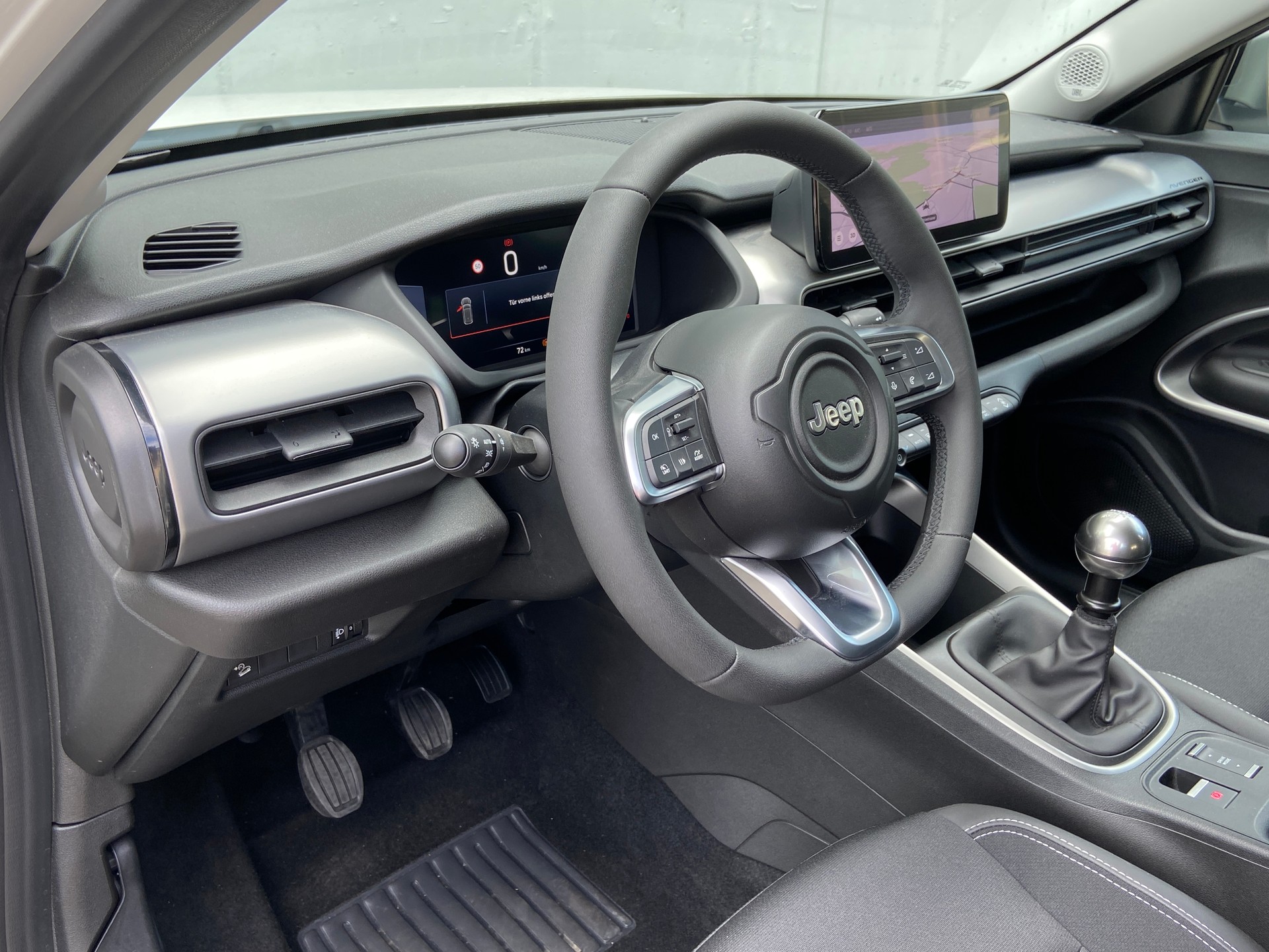 JEEP Avenger 1.2 Turbo Altitude-image-3
