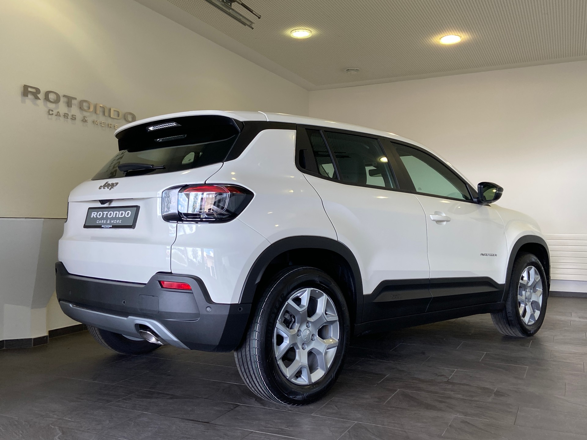 JEEP Avenger 1.2 Turbo Altitude-image-1