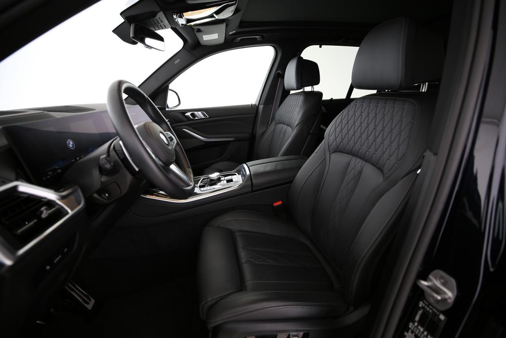 BMW X5 30d xDrive SAG-image-2