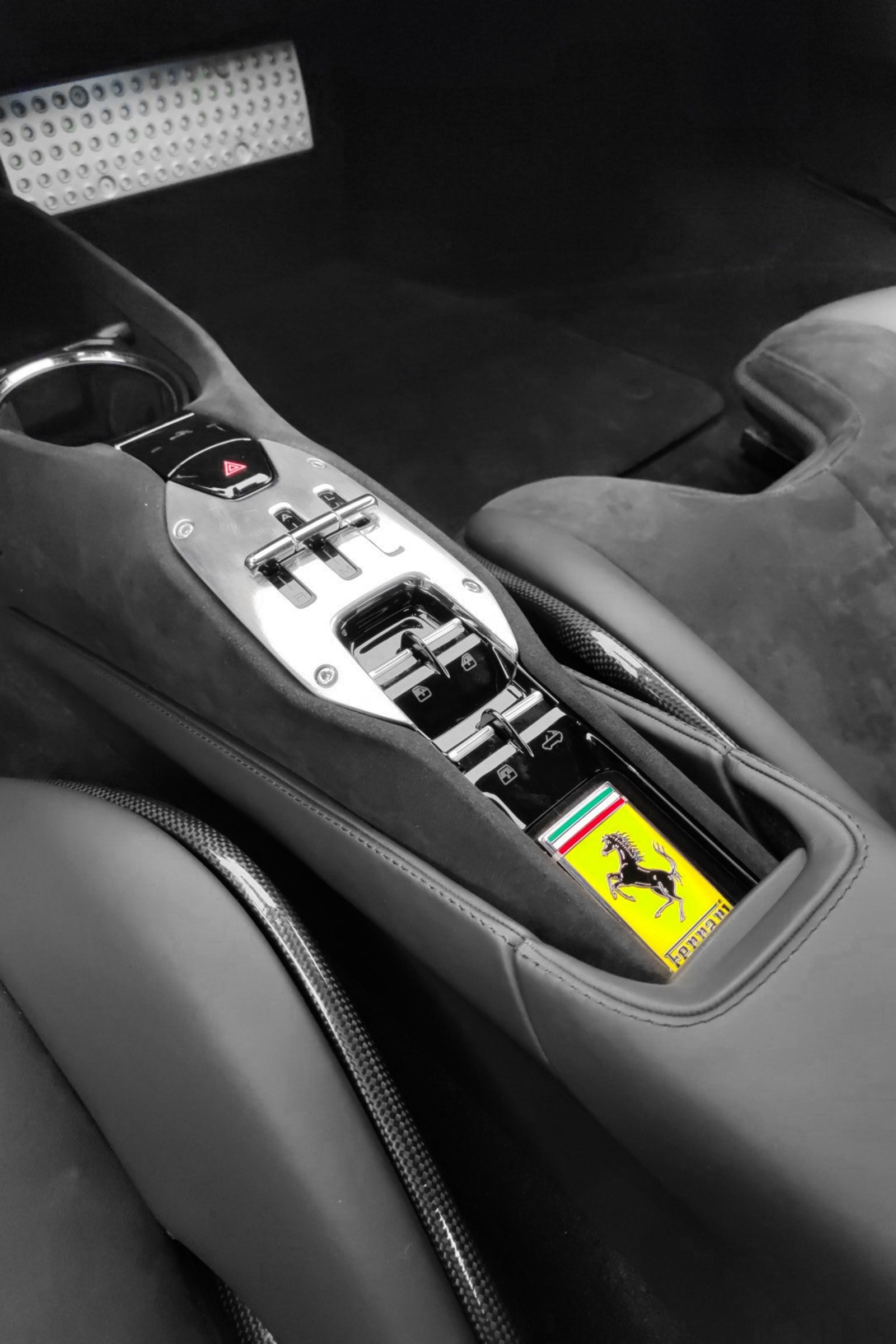 FERRARI SF90 Spider-image-13