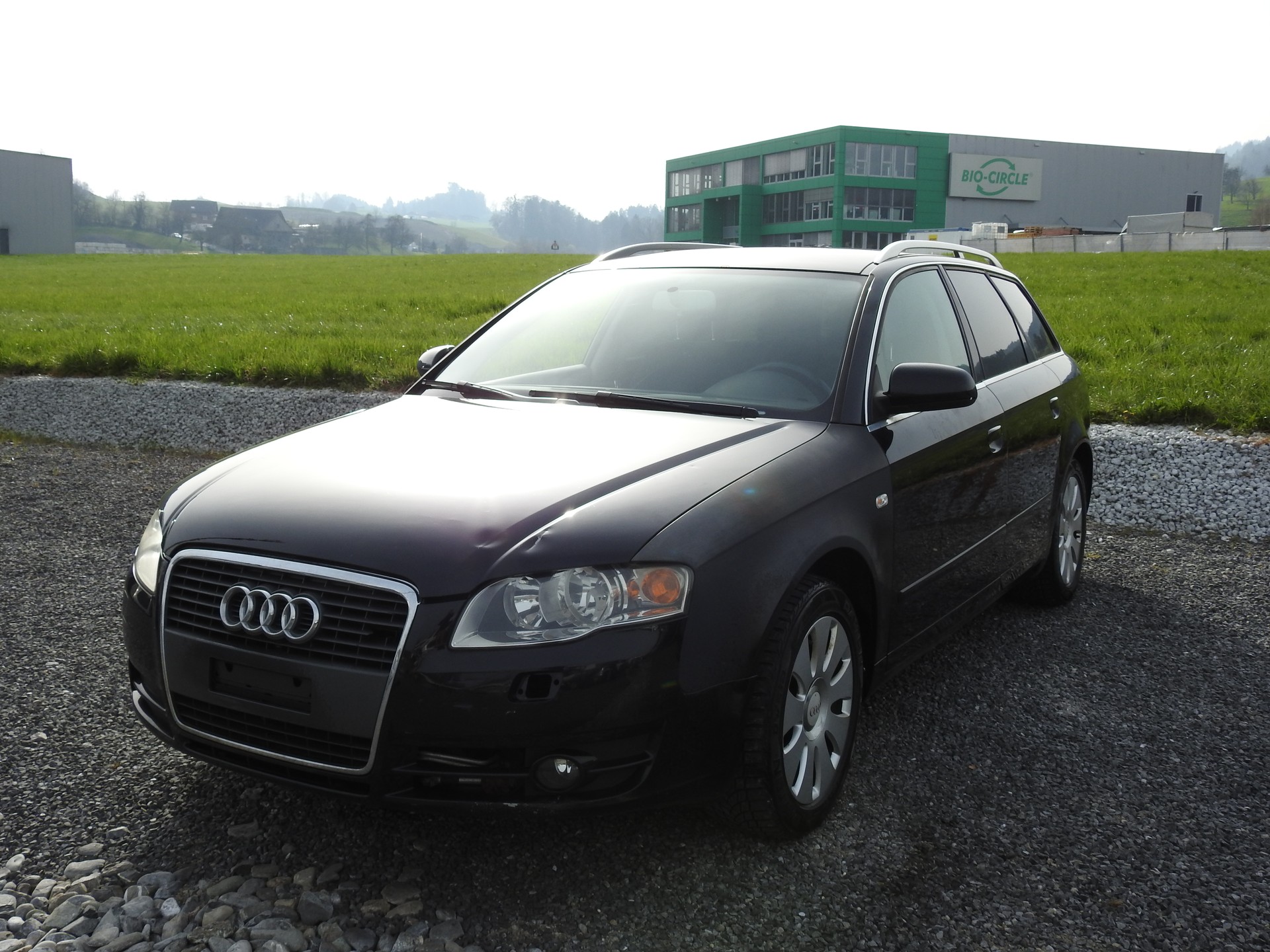 AUDI A4 Avant 1.8 Turbo quattro-image-0