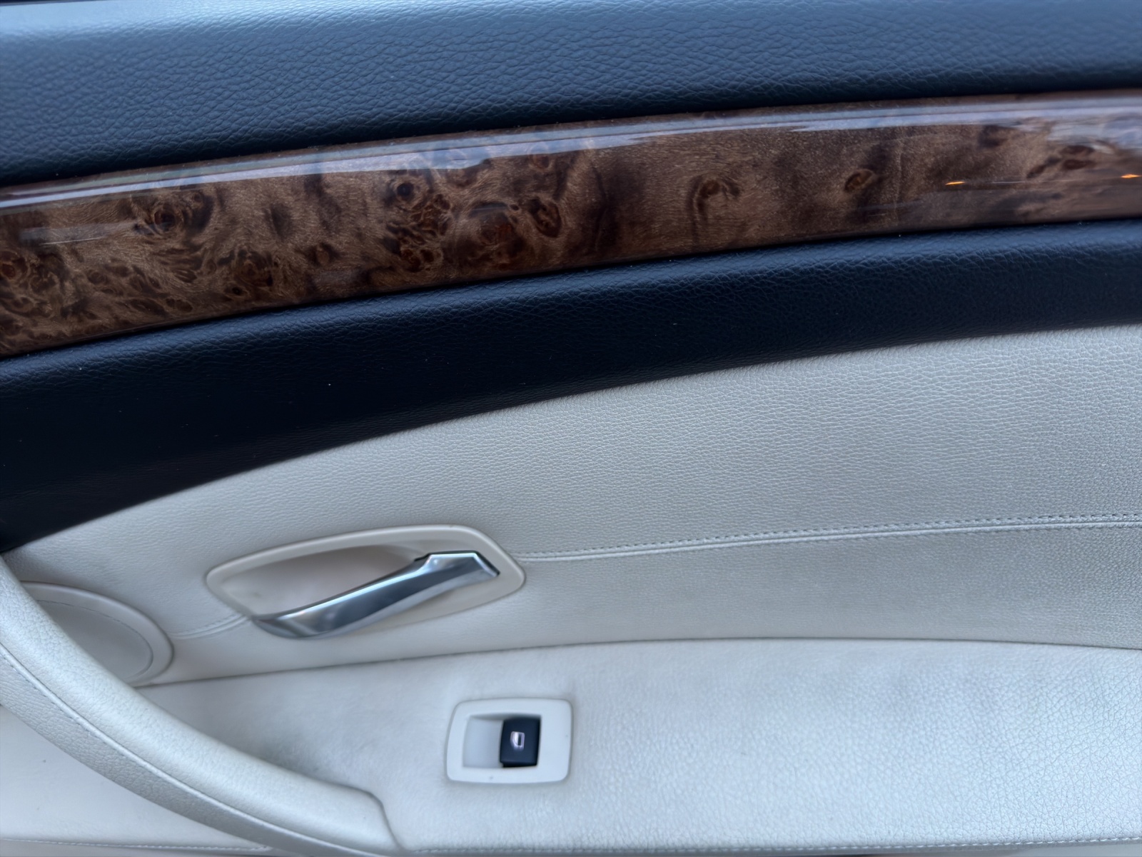 BMW 530xi Steptronic-image-16