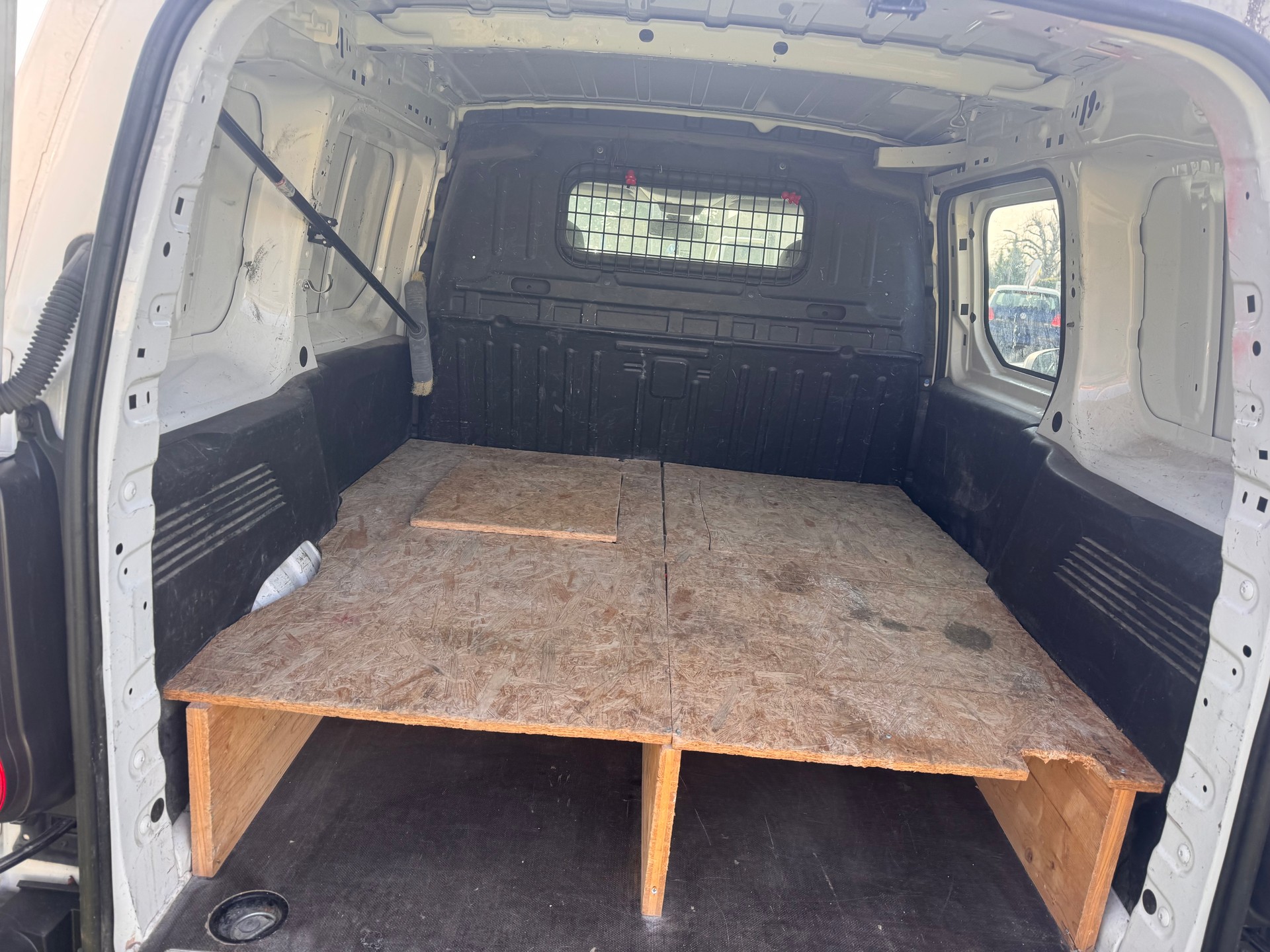 CITROEN Berlingo Van 1.5 Blue HDi 75 Control 650kg-image-6