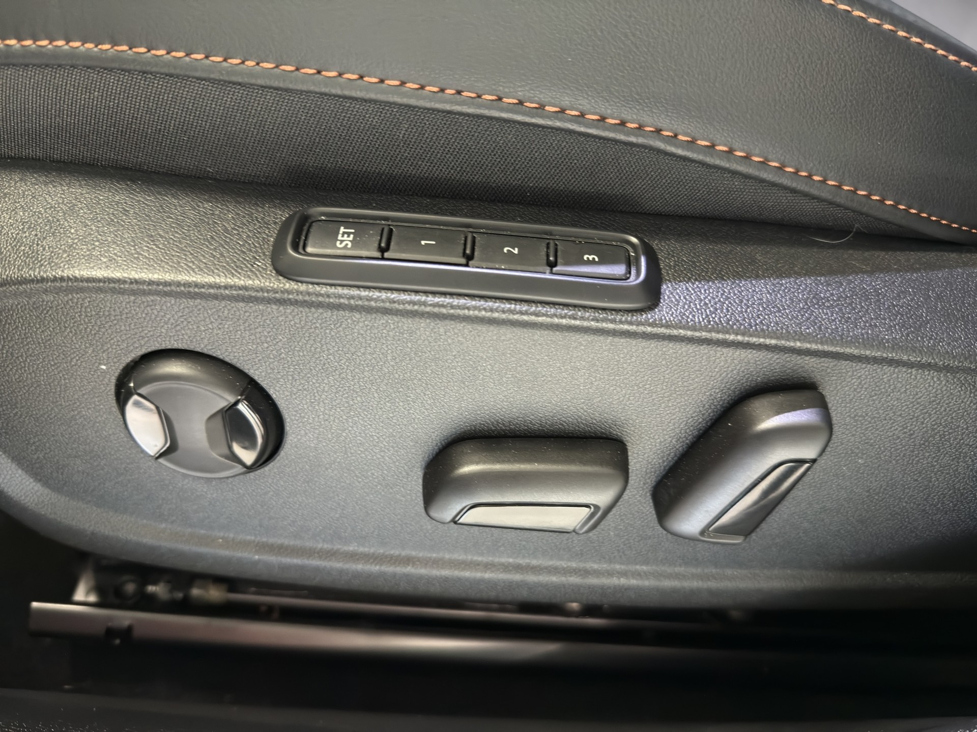 CUPRA Formentor 1.4 e-HYBRID pHEV VZ DSG-image-13