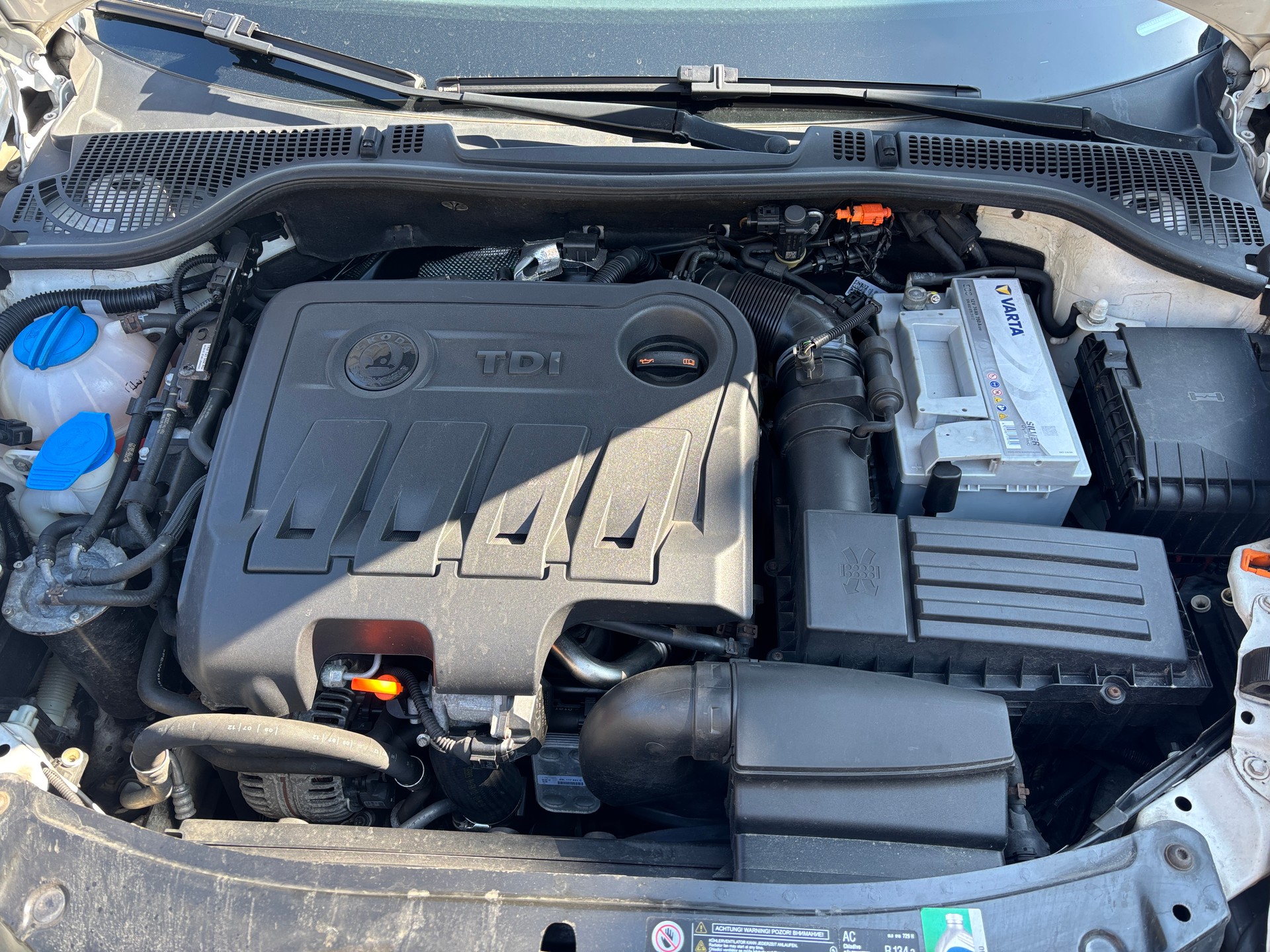 SKODA Octavia Combi 2.0 TDI Scout 4x4 DSG-image-9