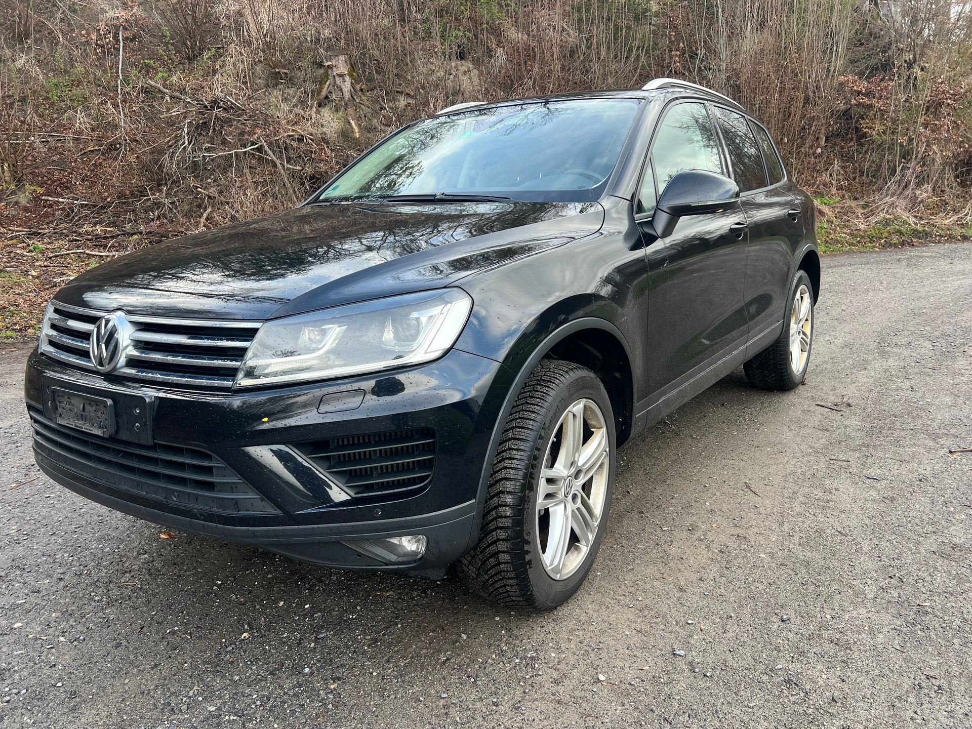 VW Touareg 3.0 TDI BlueMotion Technology Tiptronic-image-2