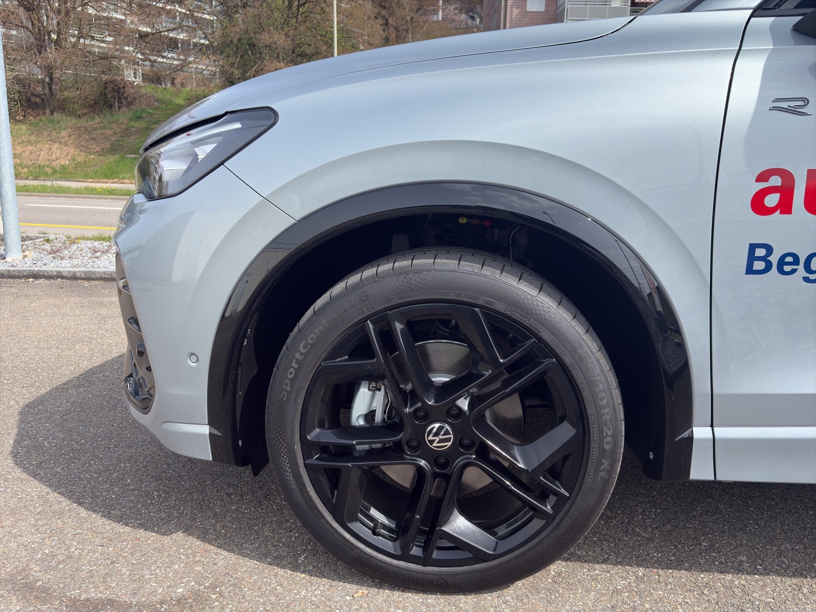 VW Tiguan 2.0 TSI R-Line DSG 4motion-image-13