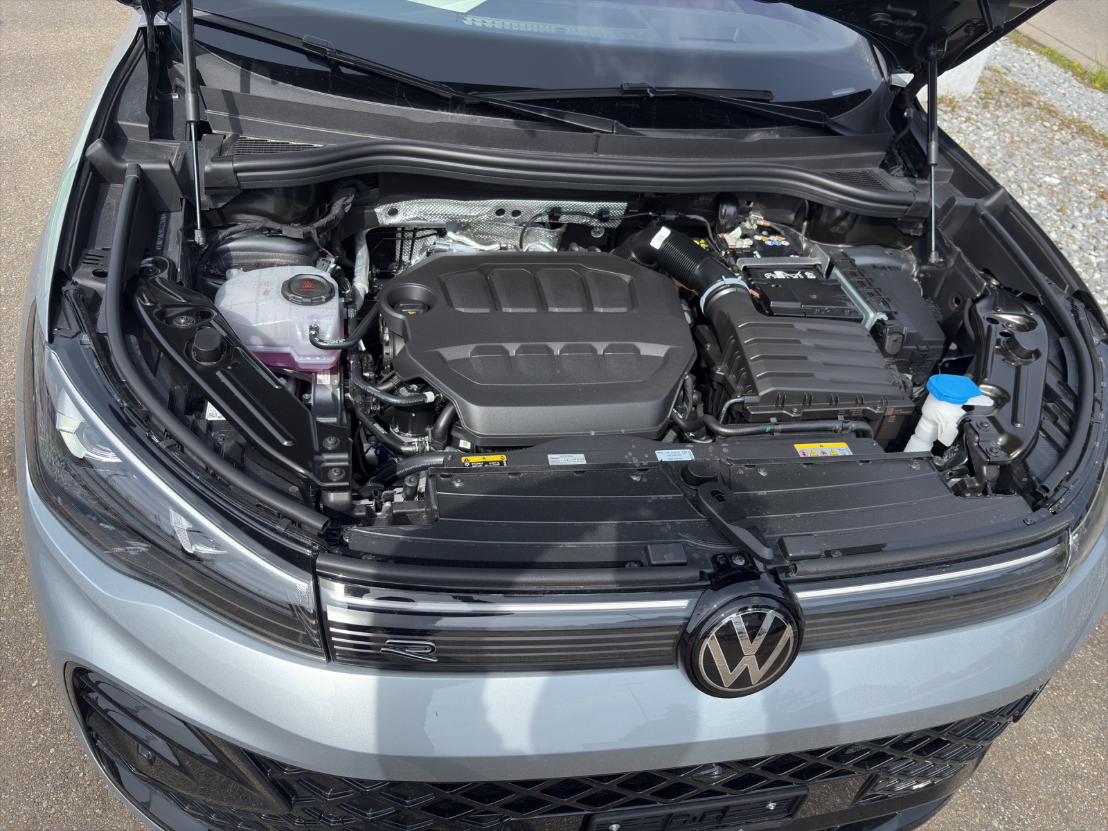 VW Tiguan 2.0 TSI R-Line DSG 4motion-image-18