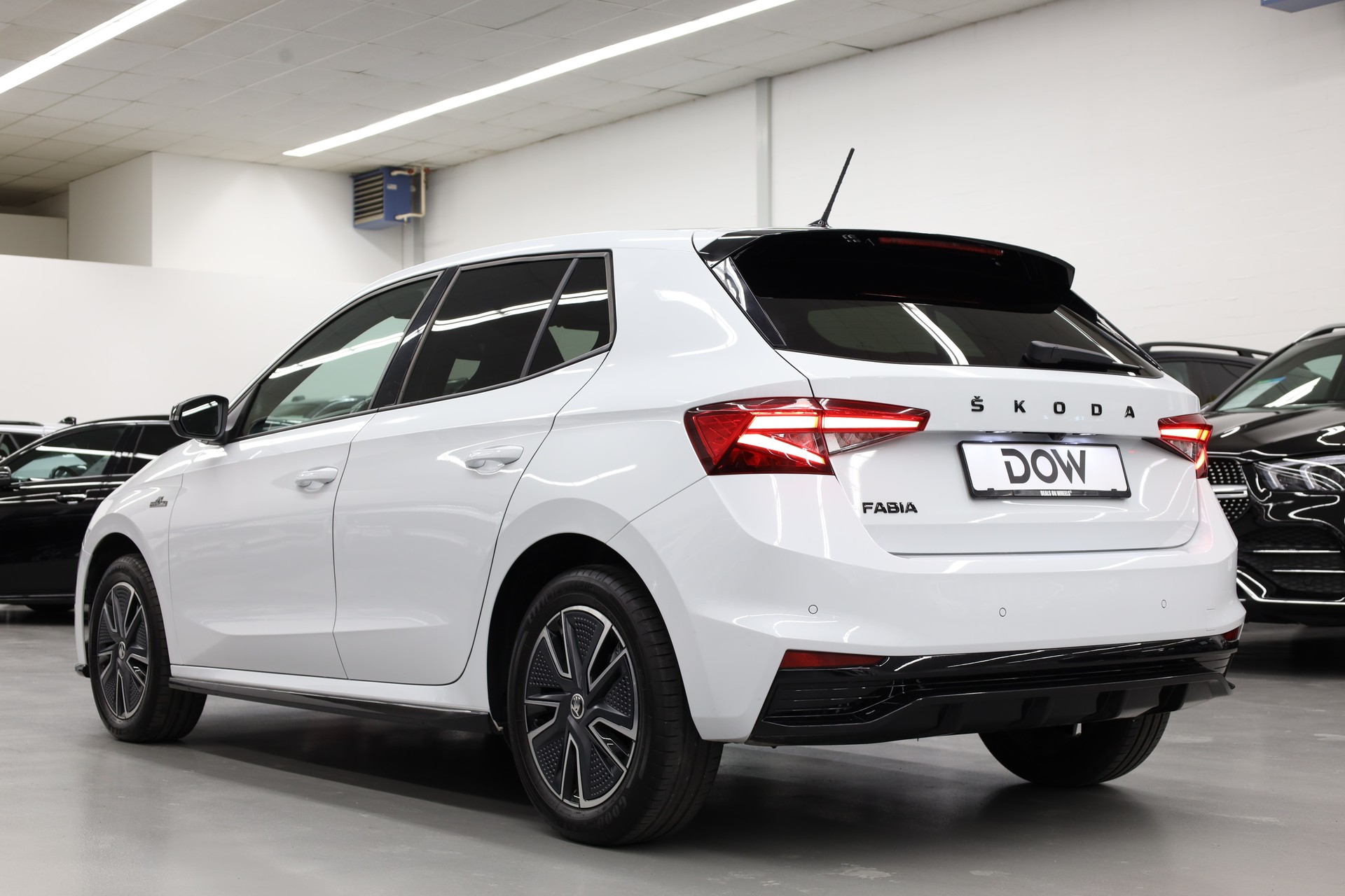 SKODA Fabia 1.0 TSI Monte Carlo DSG-image-6