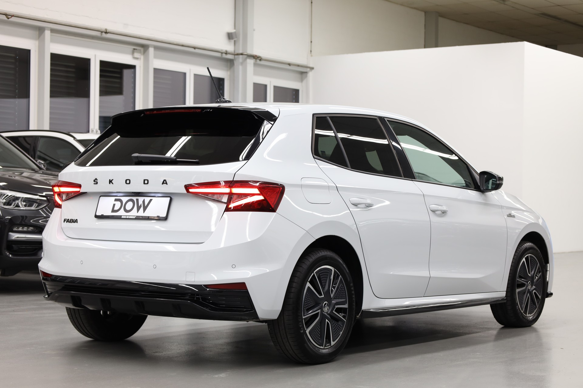SKODA Fabia 1.0 TSI Monte Carlo DSG-image-5