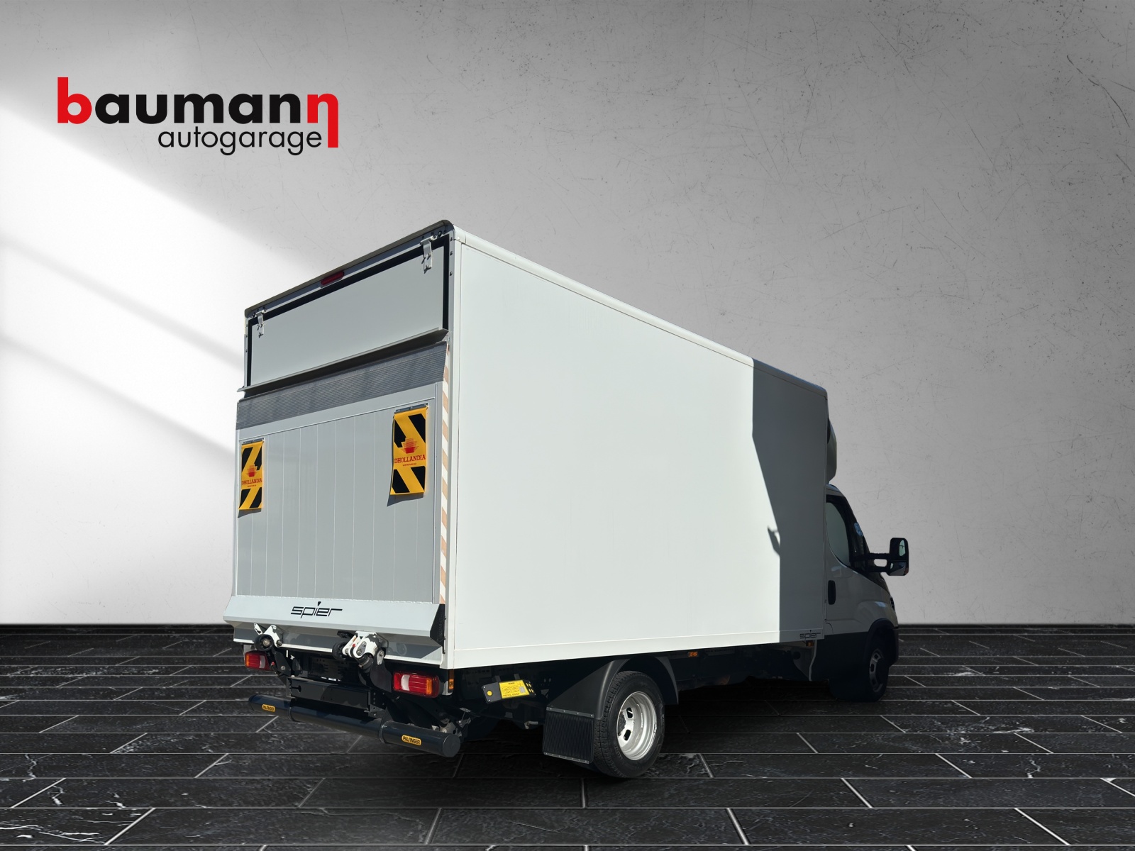 IVECO 35 C 16-showroom-element-2