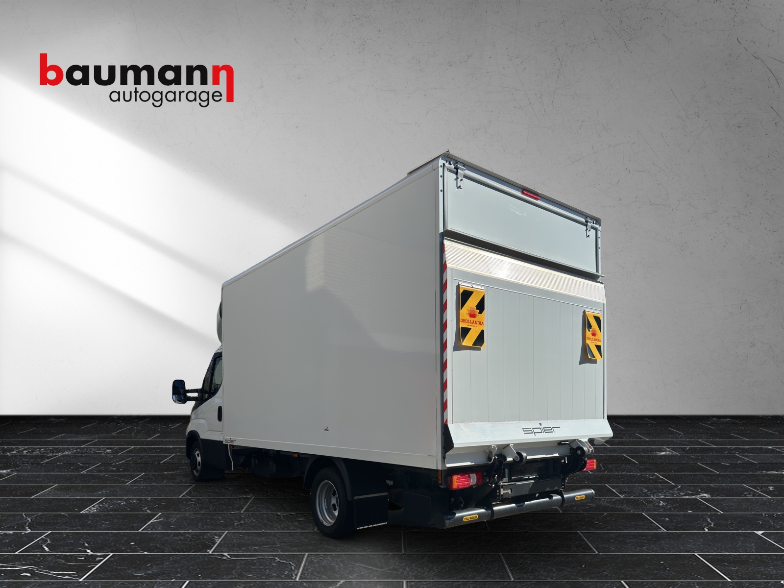 IVECO 35 C 16-showroom-element-3