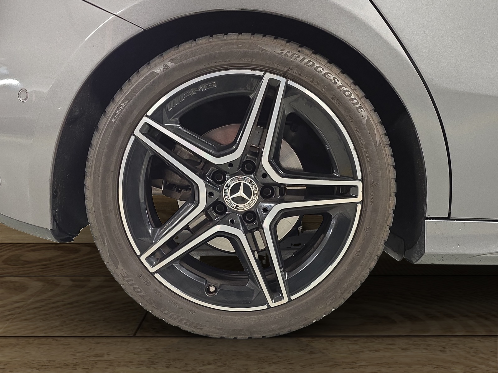 MERCEDES-BENZ A 250 4Matic AMG Line 4Matic 7G-DCT-image-16