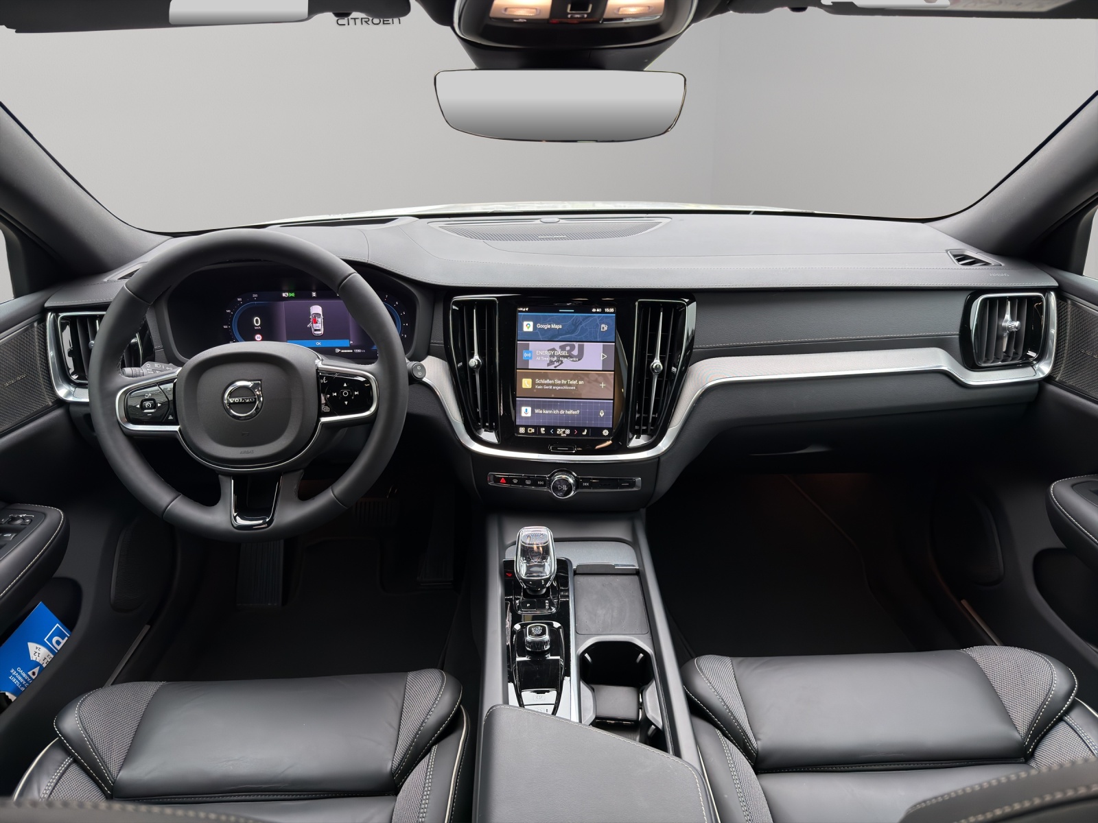 VOLVO V60 2.0 B4 Ultimate Dark-image-6