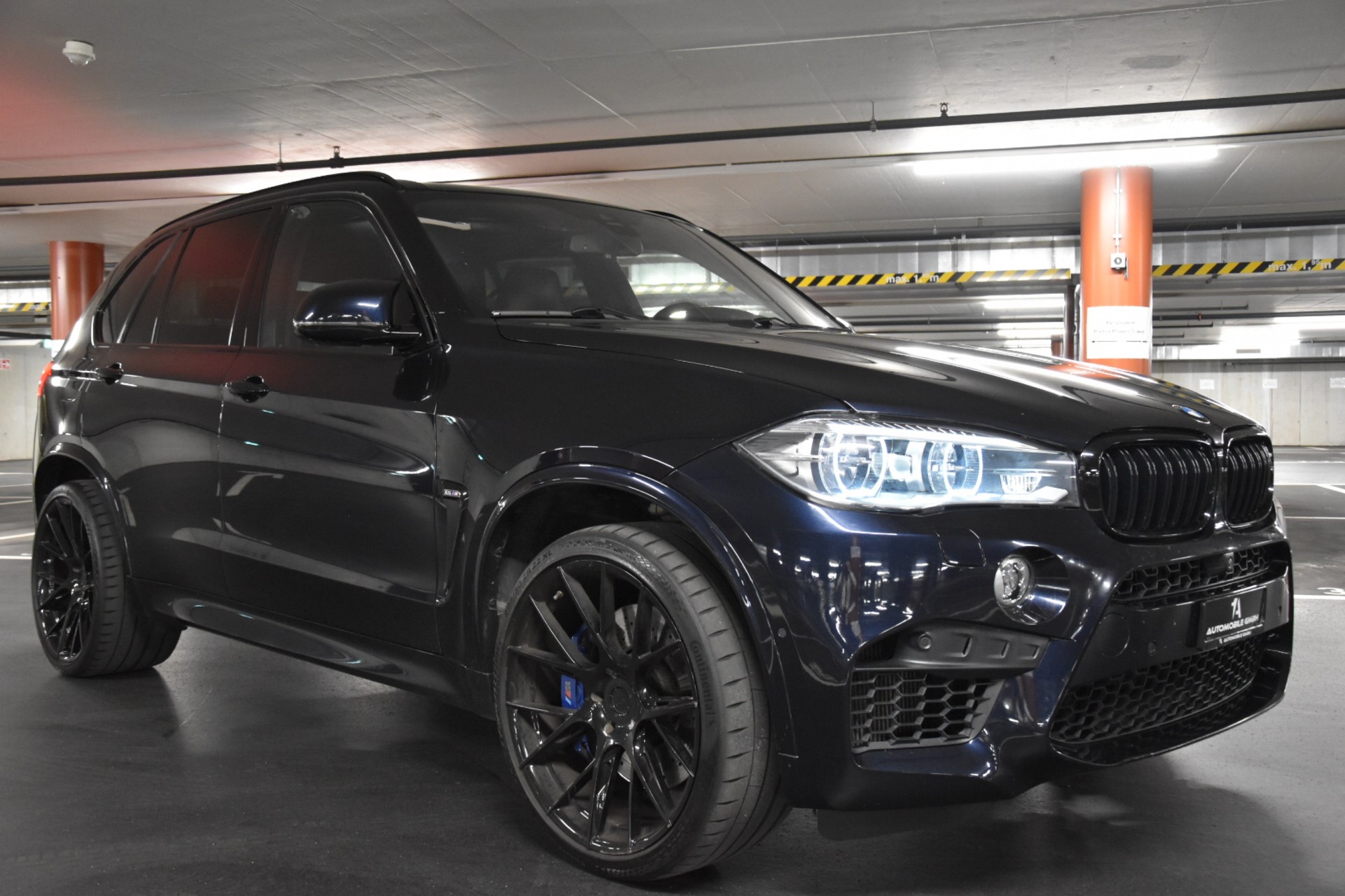 BMW X5M Steptronic * CARBONSCHWARZ INDIVIDUAL *-image-9