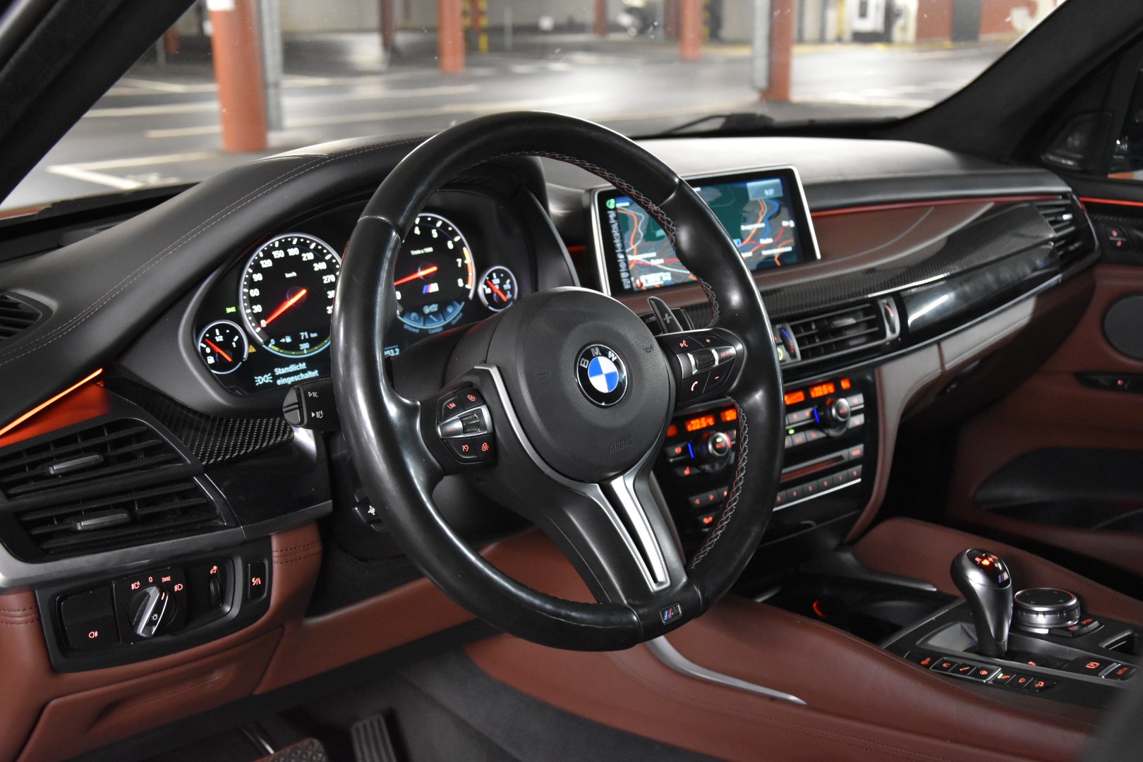BMW X5M Steptronic * CARBONSCHWARZ INDIVIDUAL *-image-26