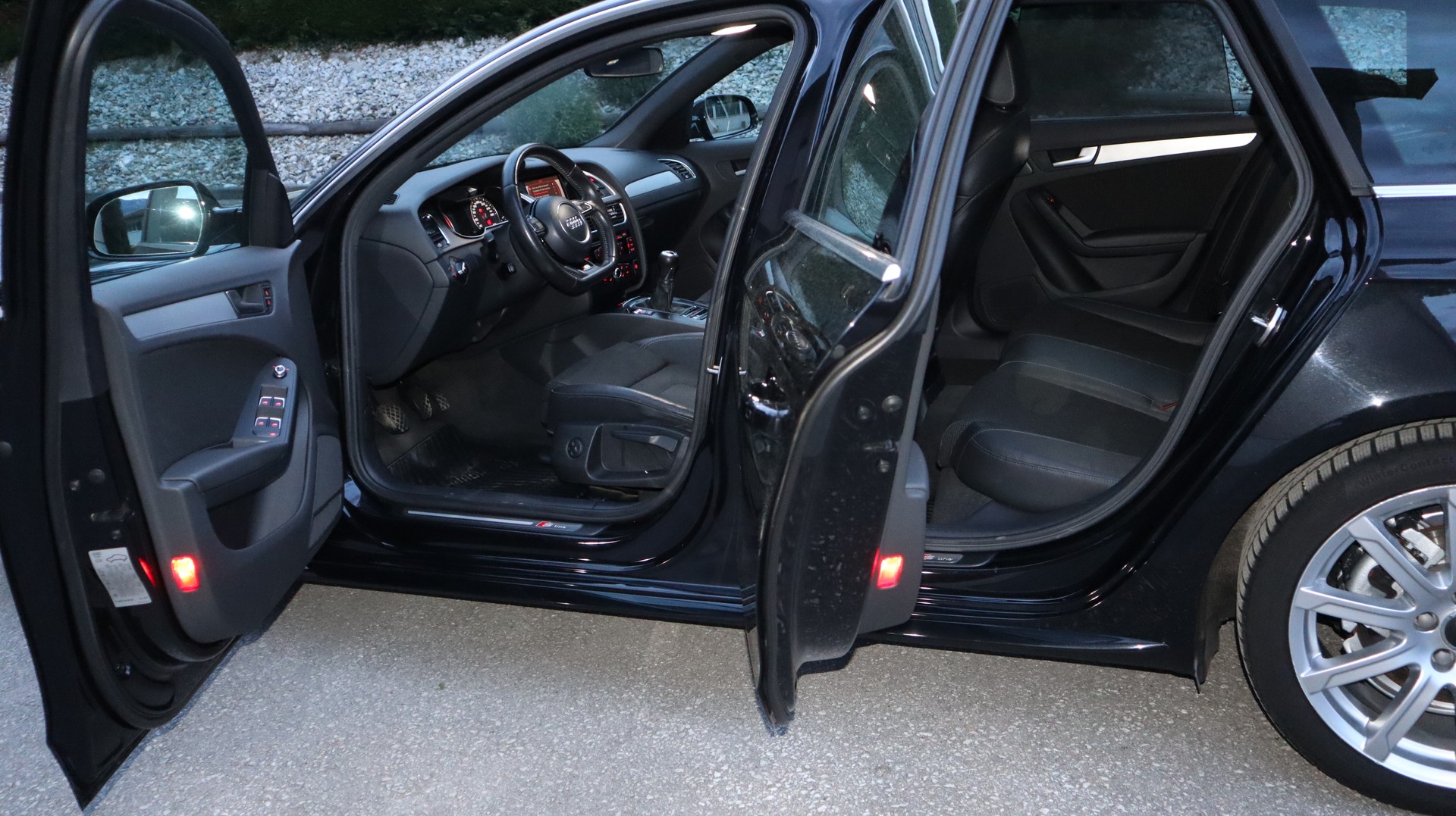 AUDI A4 Avant 1.8 TFSI-image-3