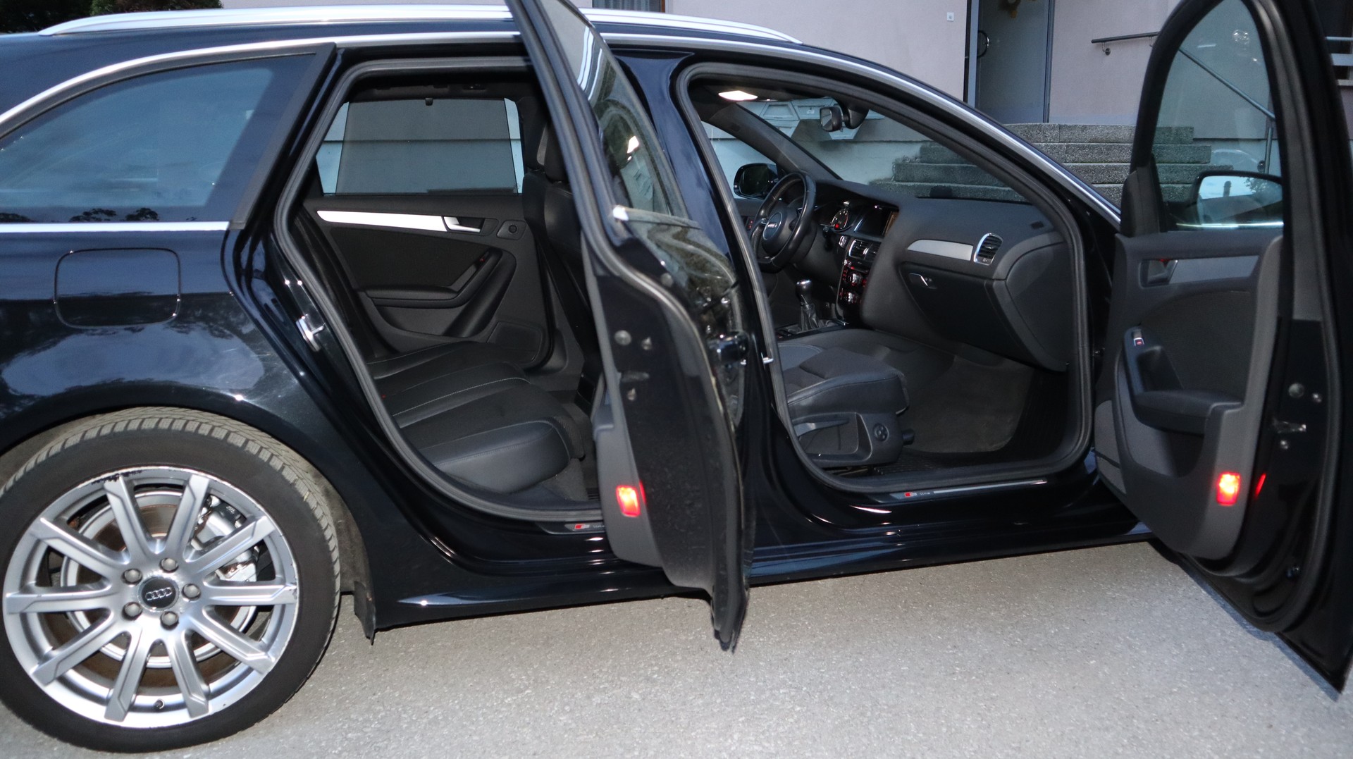 AUDI A4 Avant 1.8 TFSI-image-5