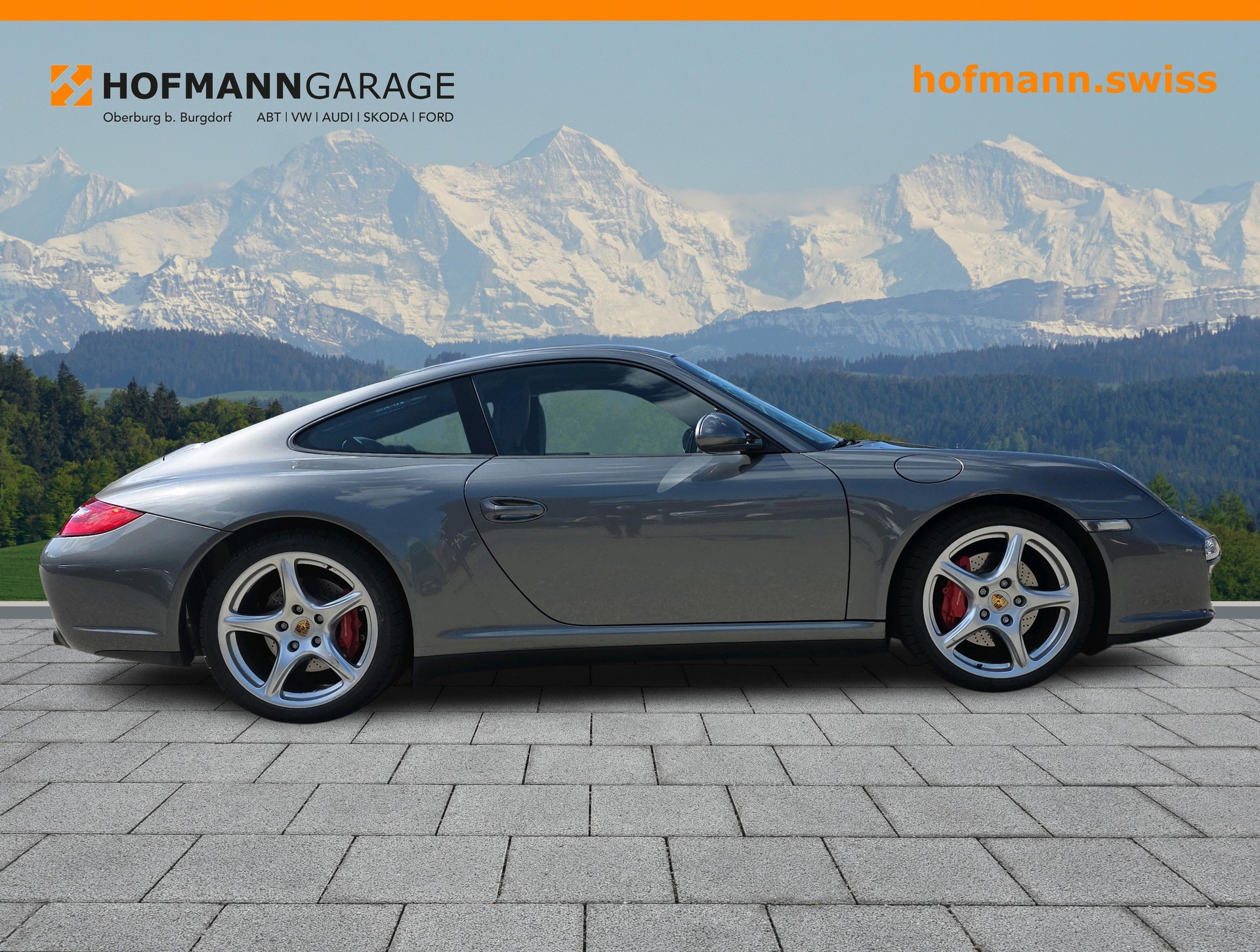 PORSCHE 911 Carrera 4S-image-2